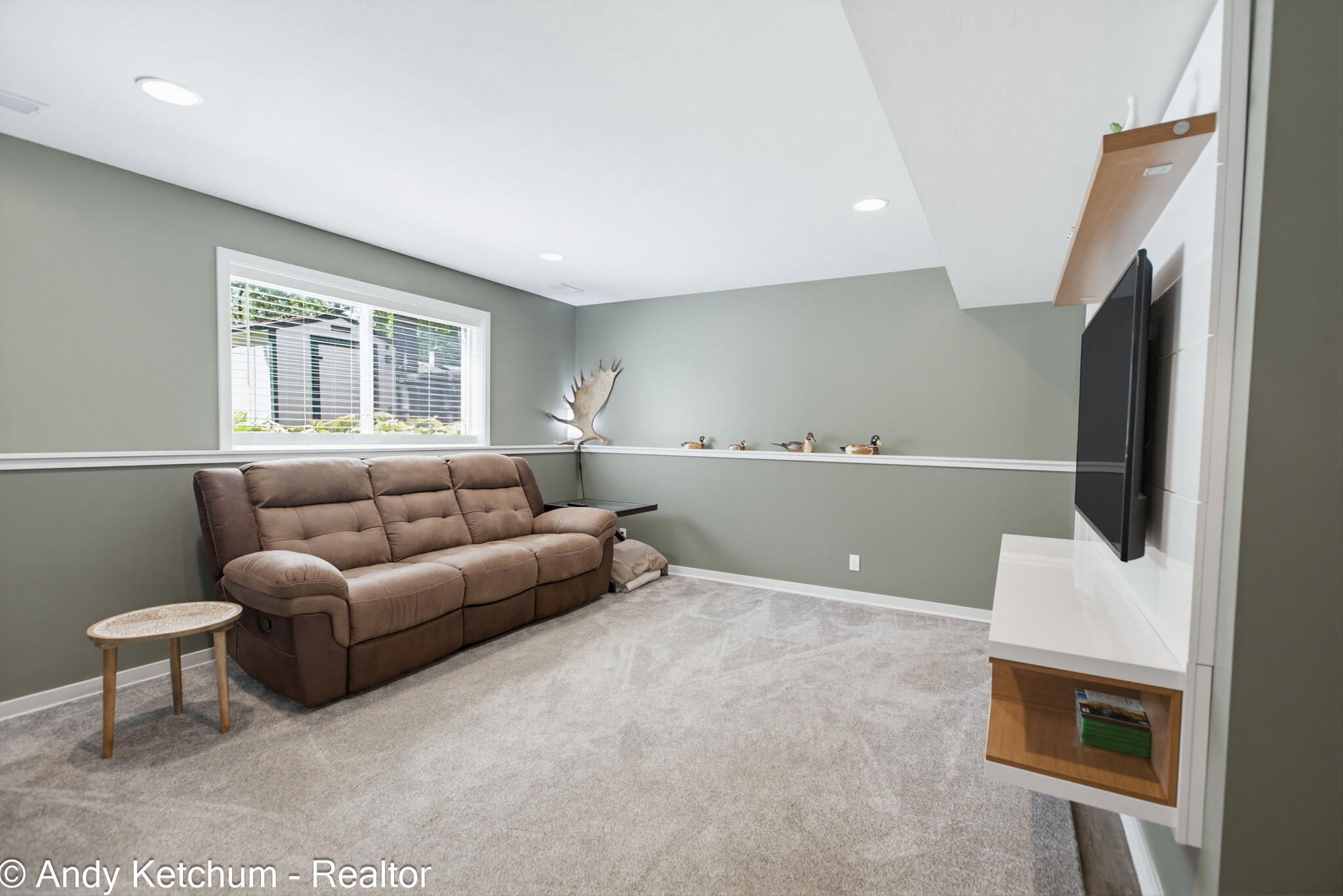 404 3rd Avenue Holland MI 49424