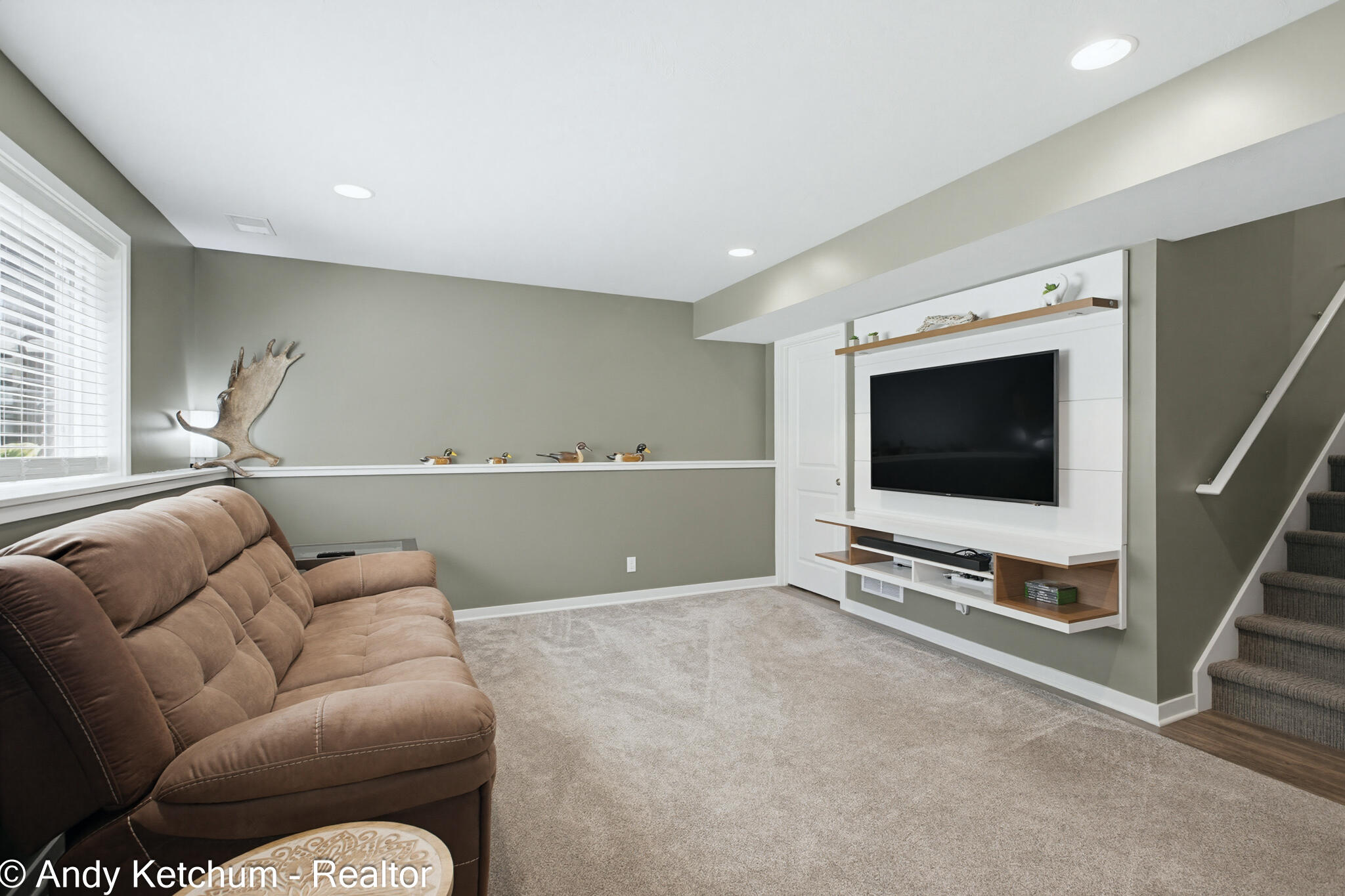 404 3rd Avenue Holland MI 49424