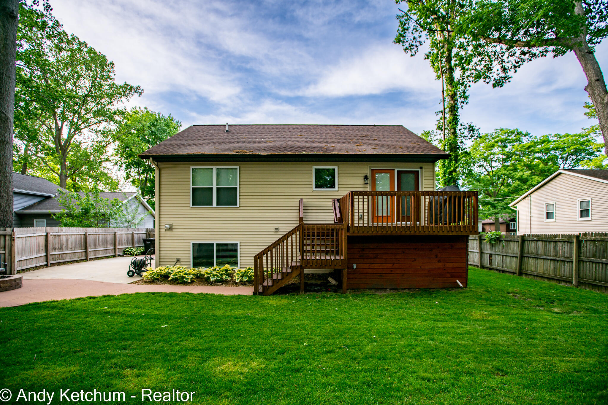 404 3rd Avenue Holland MI 49424
