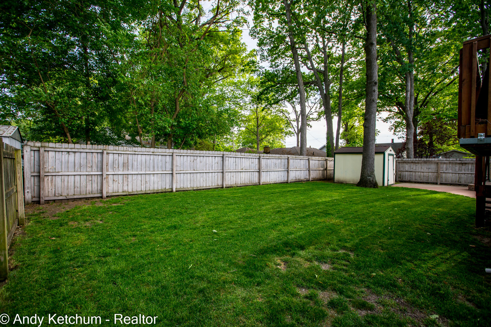 404 3rd Avenue Holland MI 49424