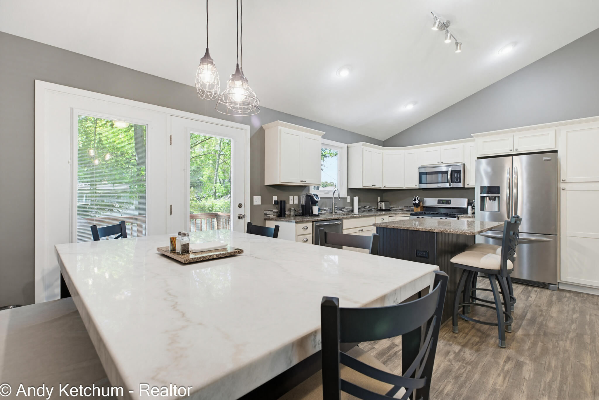 404 3rd Avenue Holland MI 49424