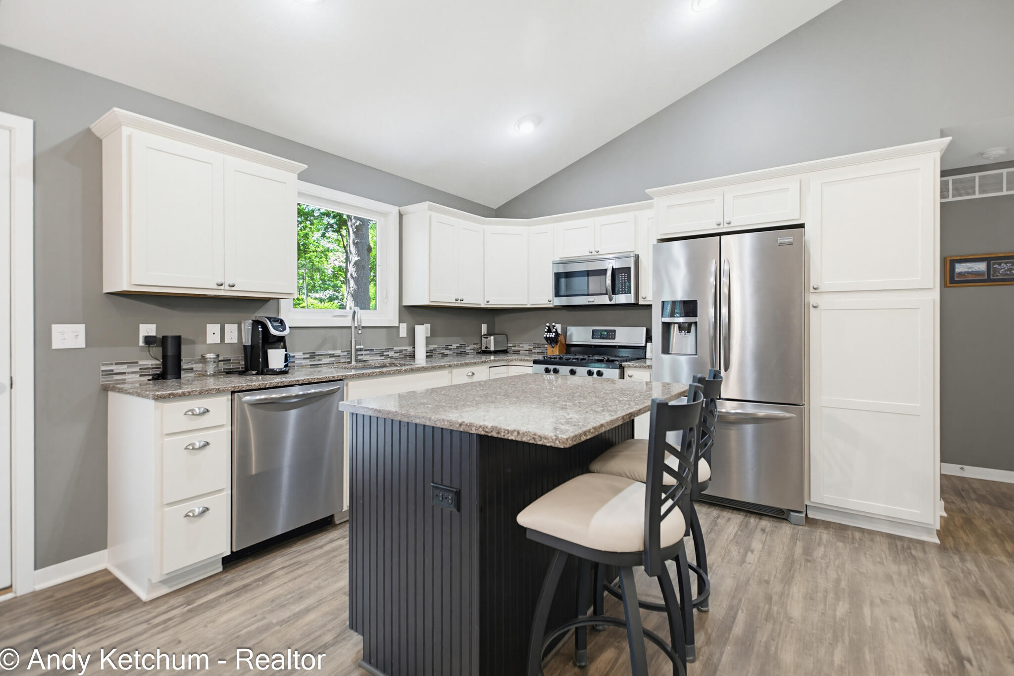 404 3rd Avenue Holland MI 49424