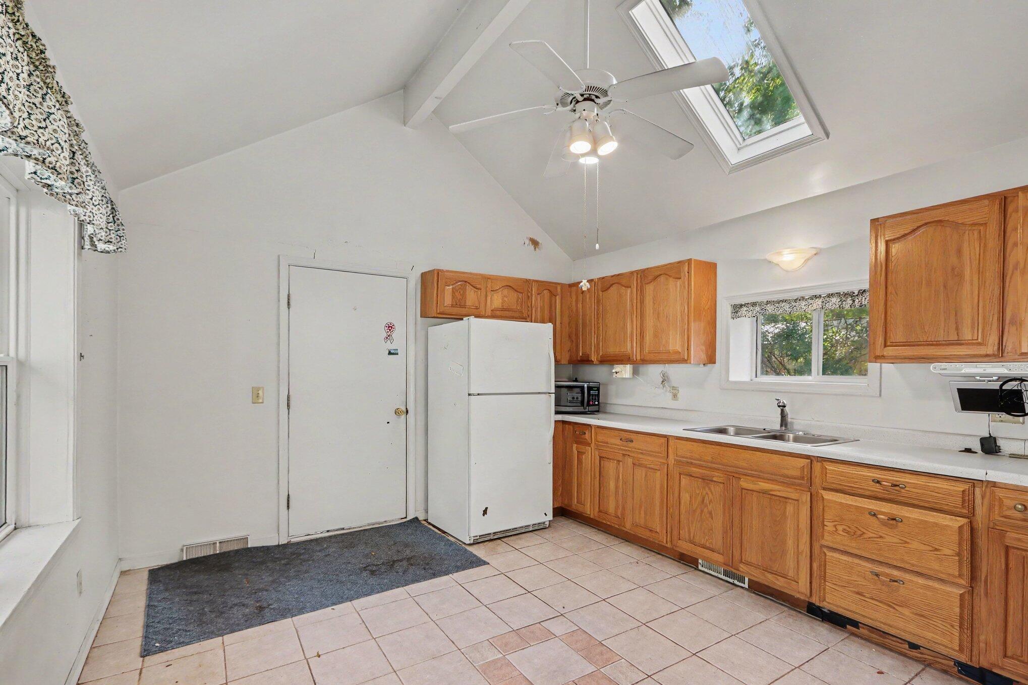 1728 Troy Avenue Kalamazoo MI 49004