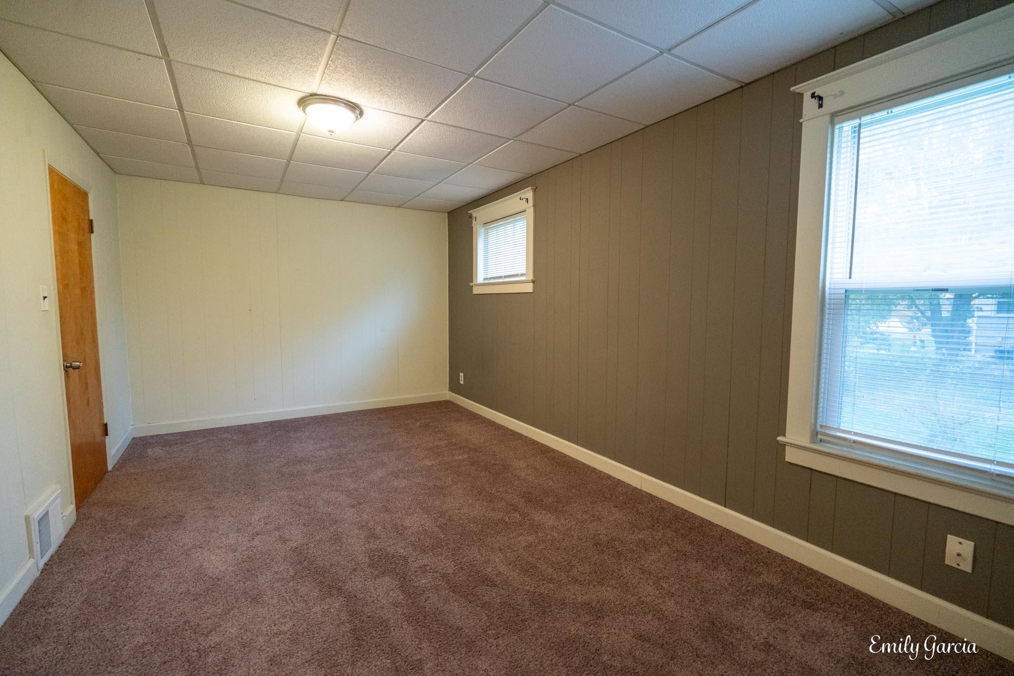 1151 W Dale Avenue Muskegon MI 49441