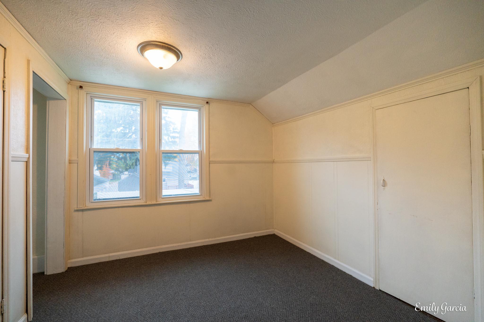 1151 W Dale Avenue Muskegon MI 49441