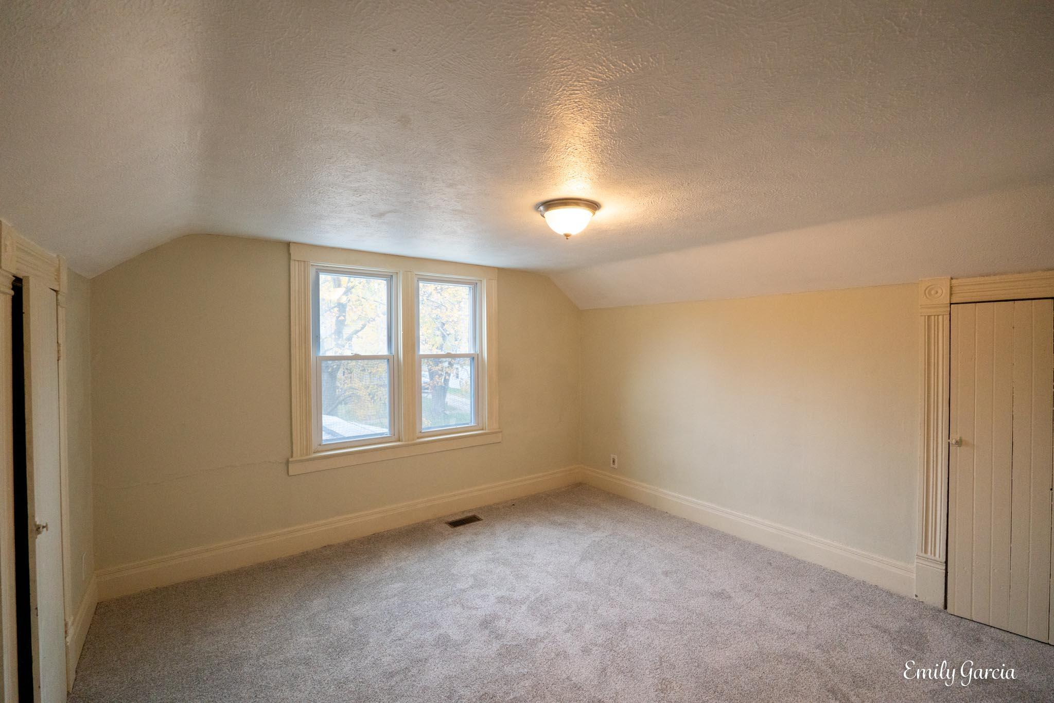 1151 W Dale Avenue Muskegon MI 49441