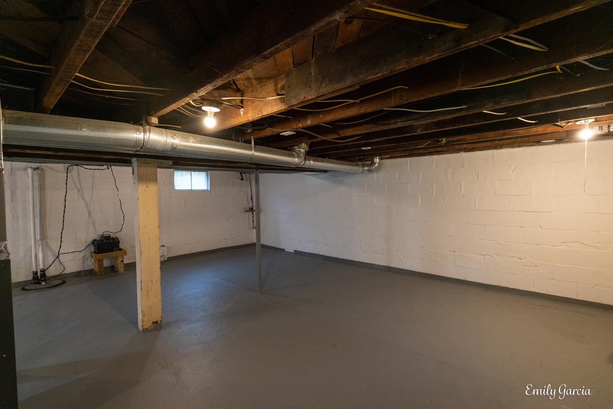 1151 W Dale Avenue Muskegon MI 49441