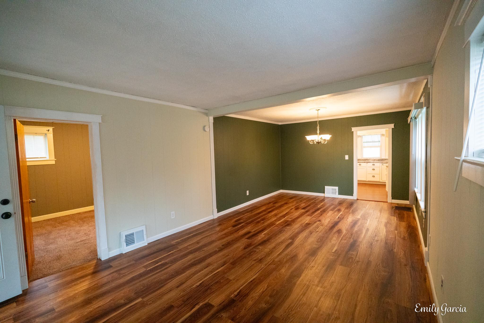 1151 W Dale Avenue Muskegon MI 49441