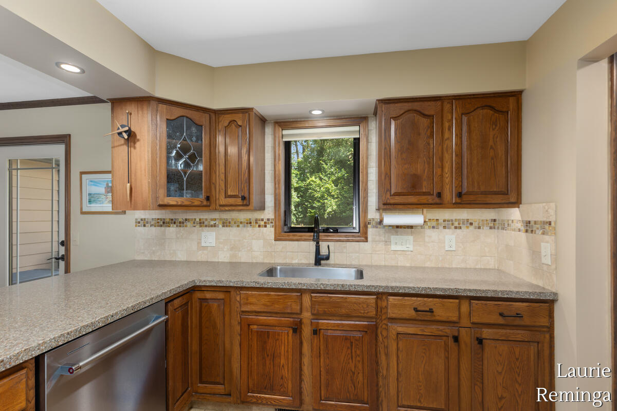 6951 Tripoli Street SE Grand Rapids MI 49546