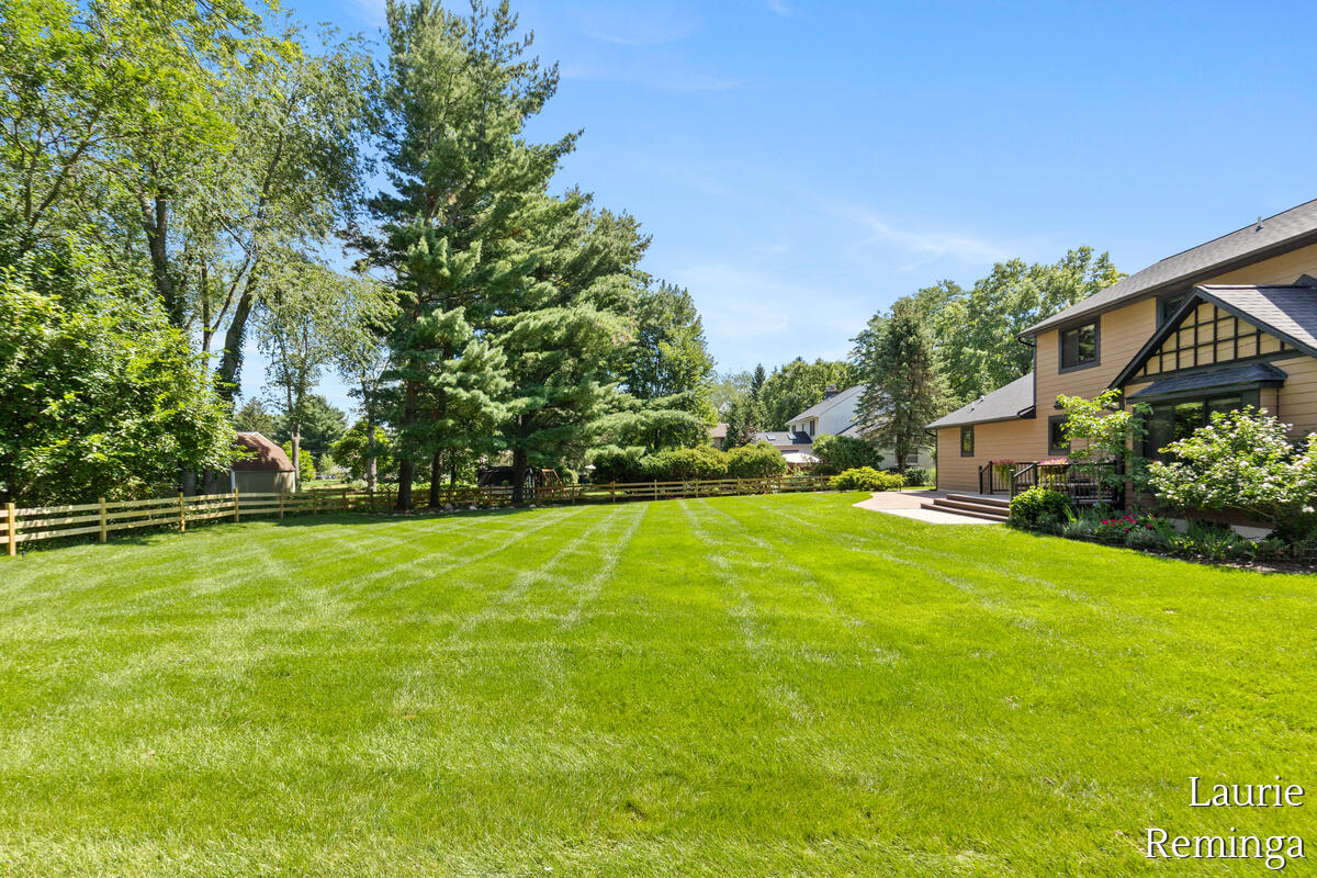6951 Tripoli Street SE Grand Rapids MI 49546