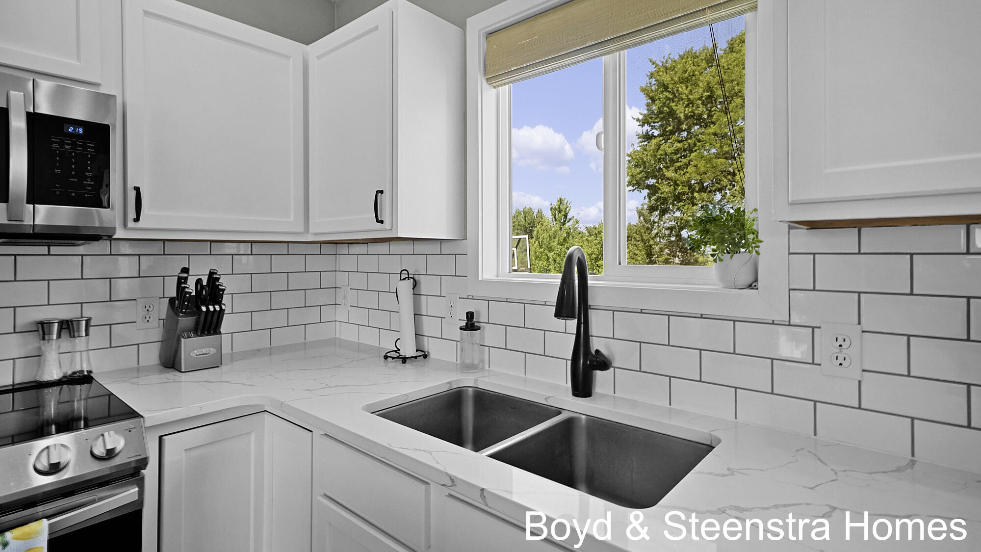 11901 Hickoryrow Drive Holland MI 49424