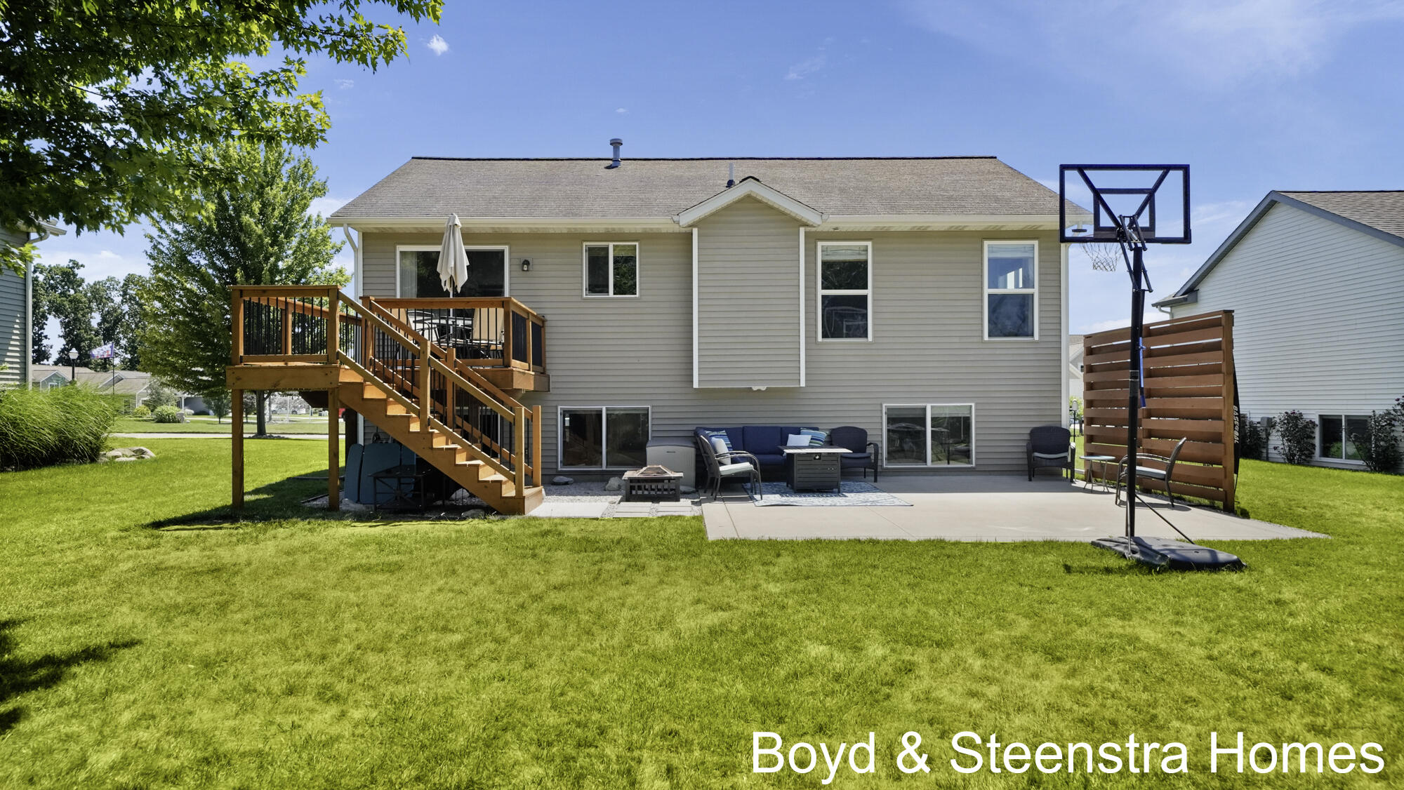 11901 Hickoryrow Drive Holland MI 49424