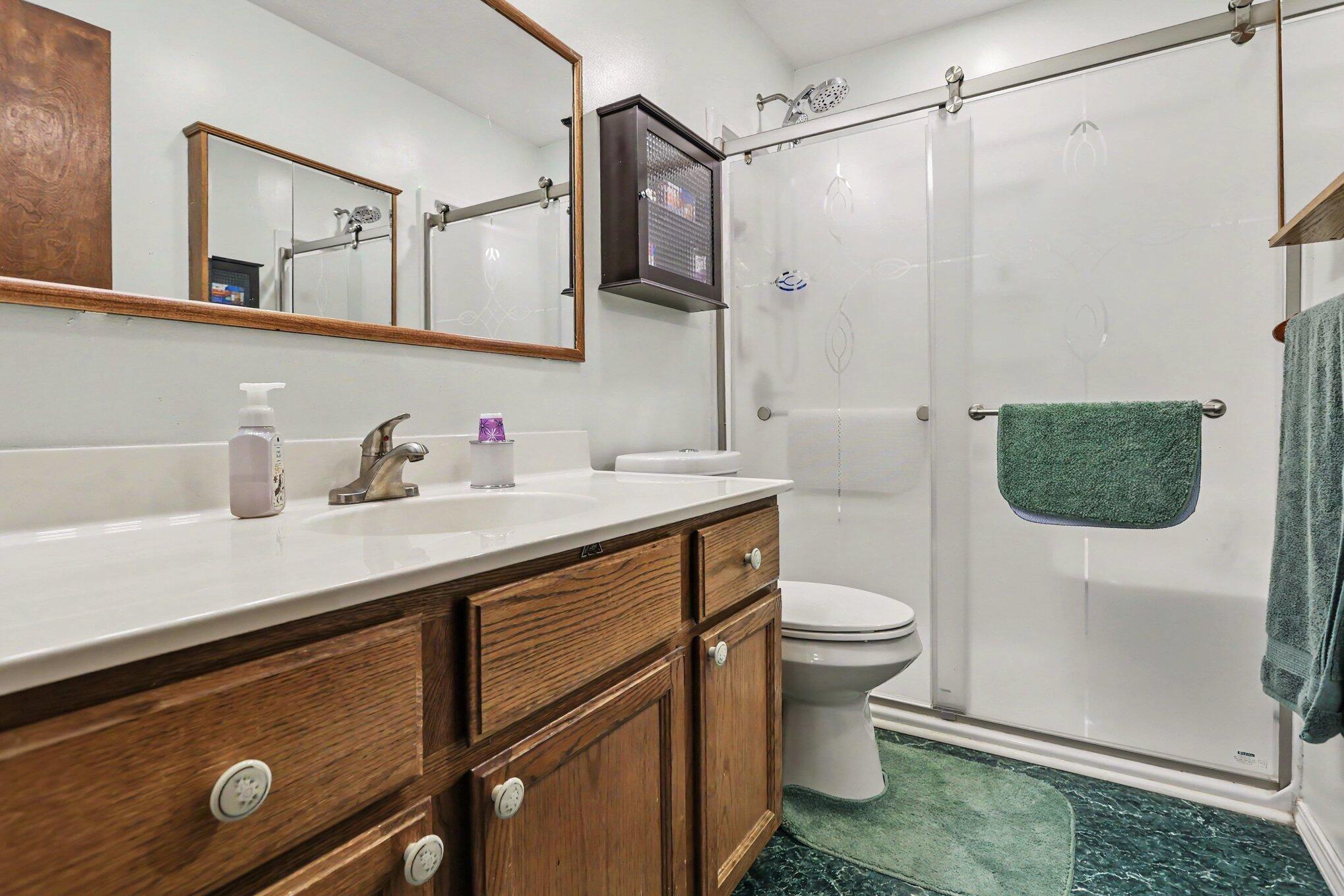 5193 Oak Coloma MI 49038