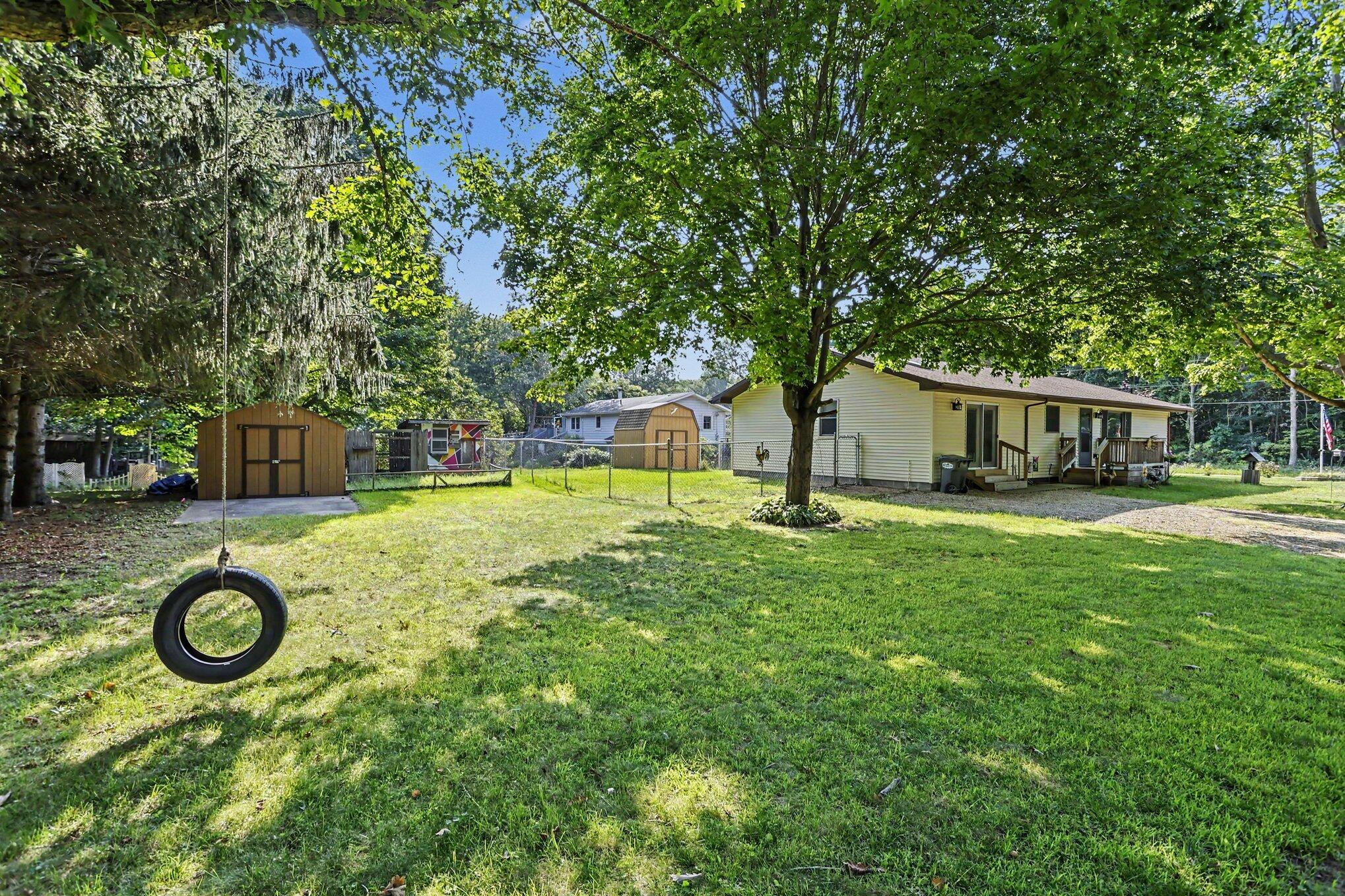5193 Oak Coloma MI 49038