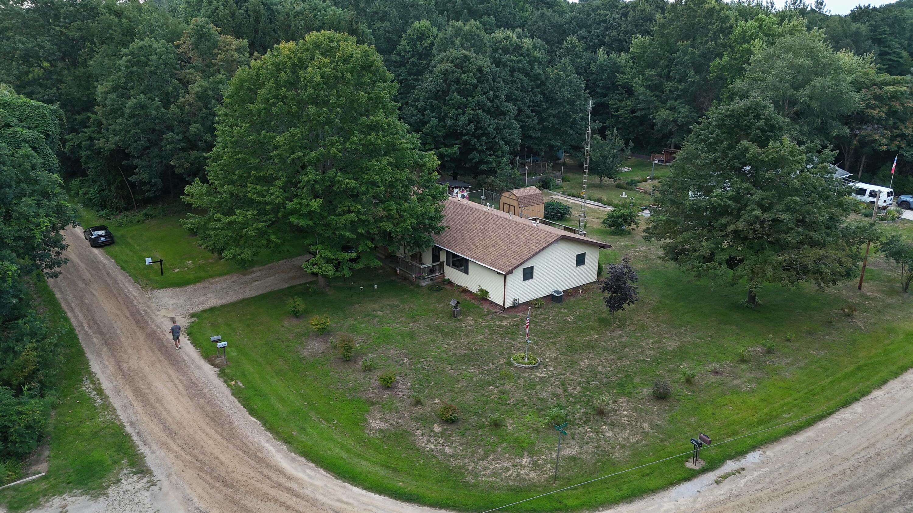 5193 Oak Coloma MI 49038