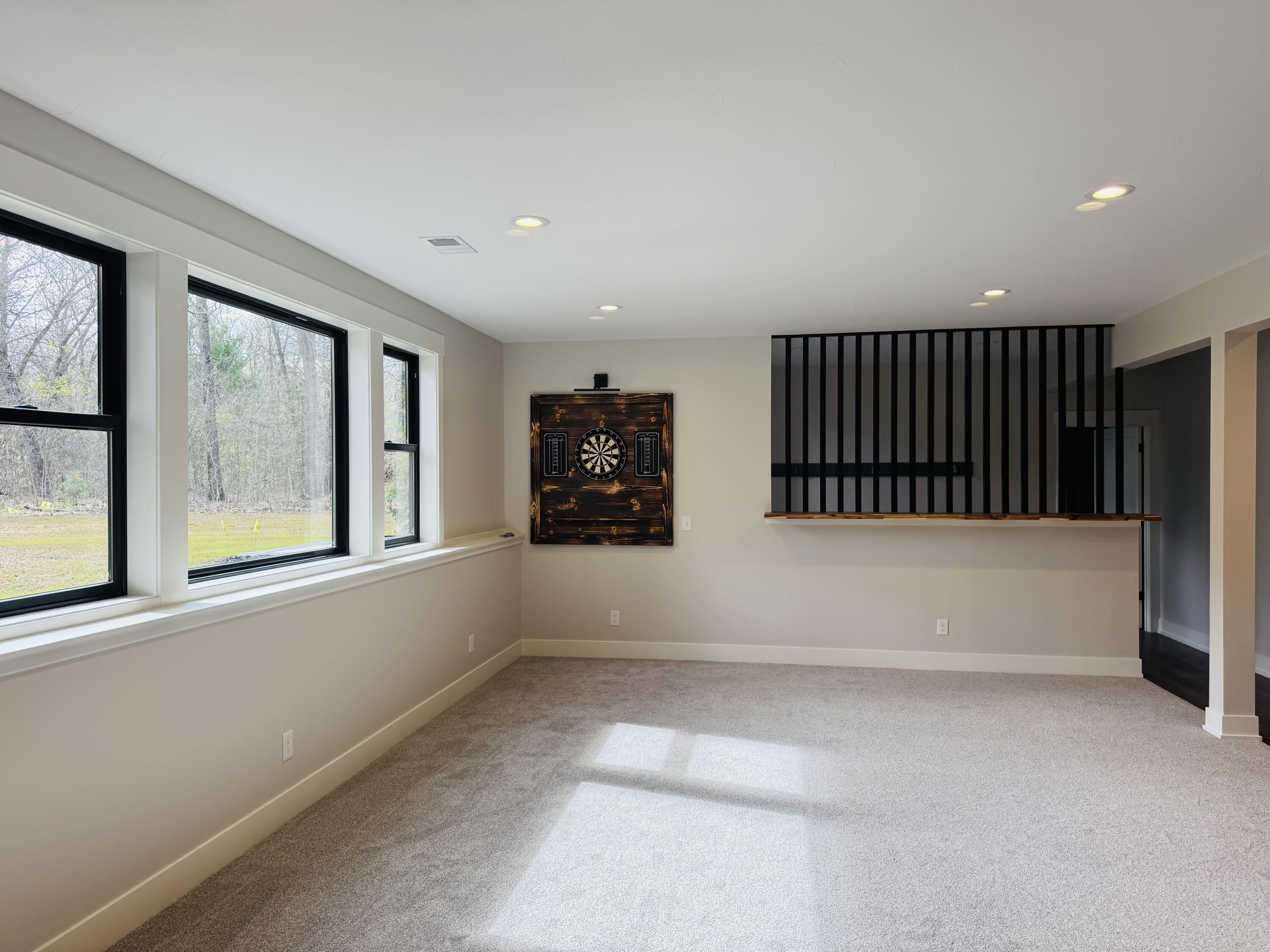 400 Sabine Drive Muskegon MI 49442