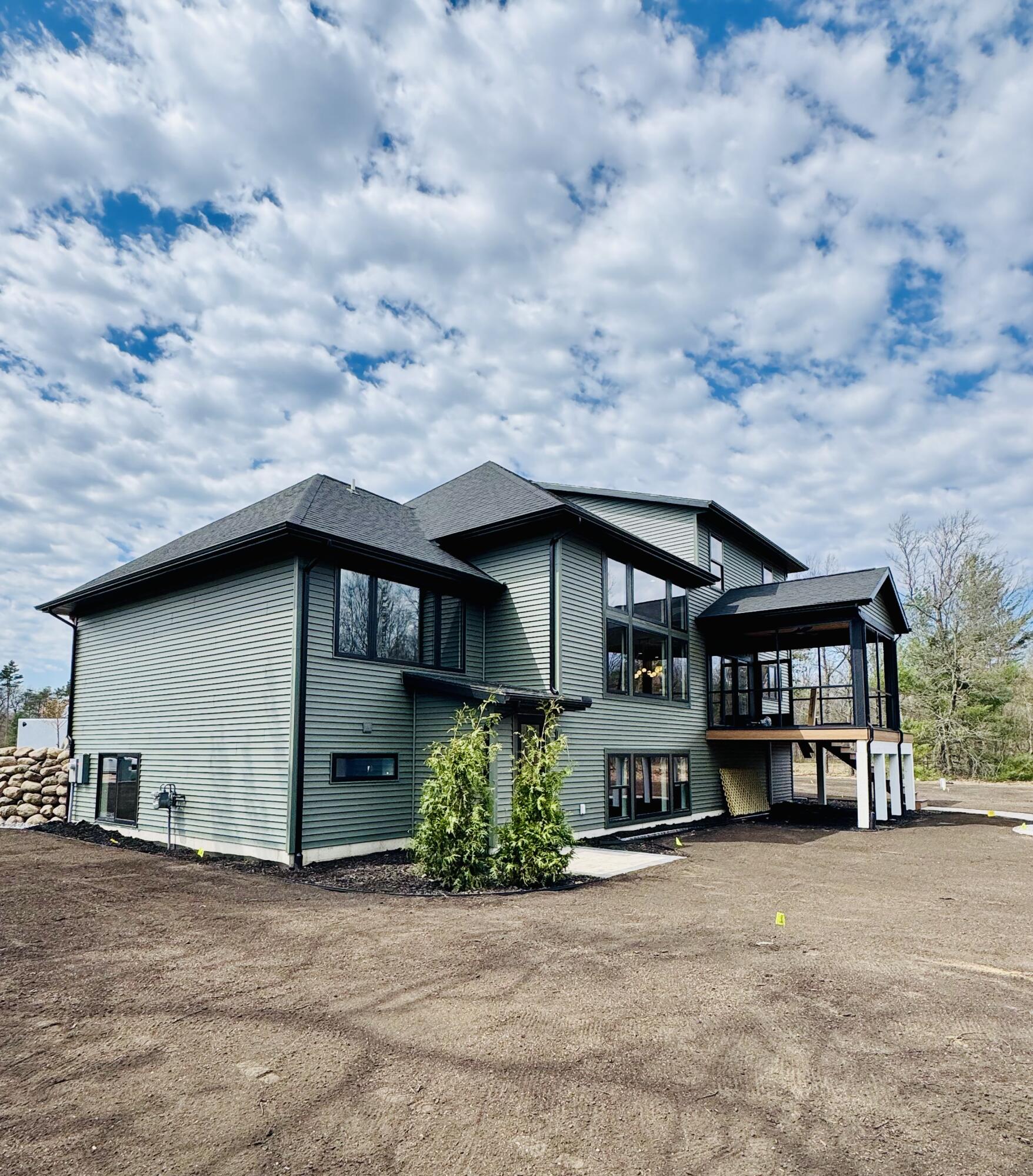 400 Sabine Drive Muskegon MI 49442