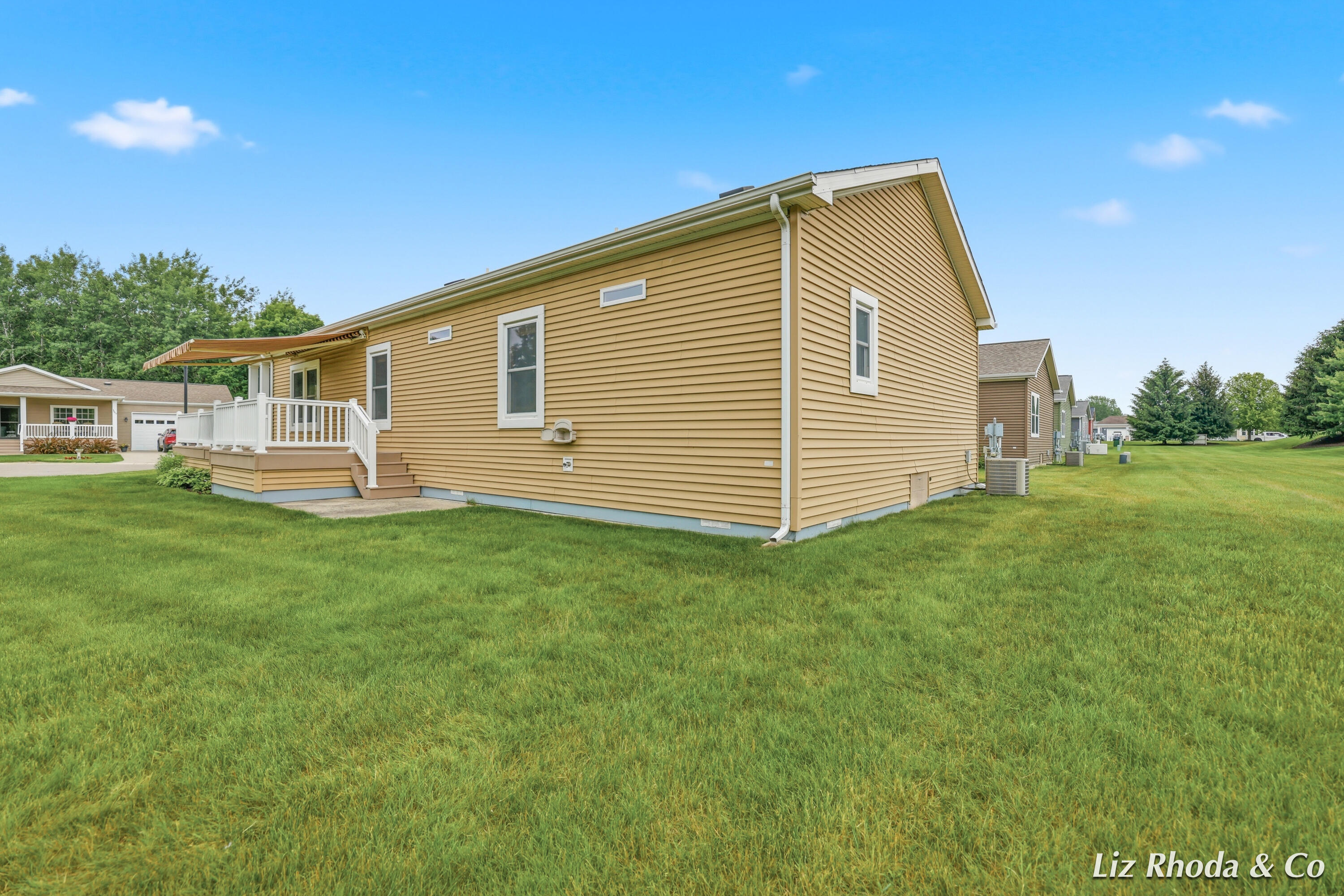 5610 Kingsley Drive NE Rockford MI 49341