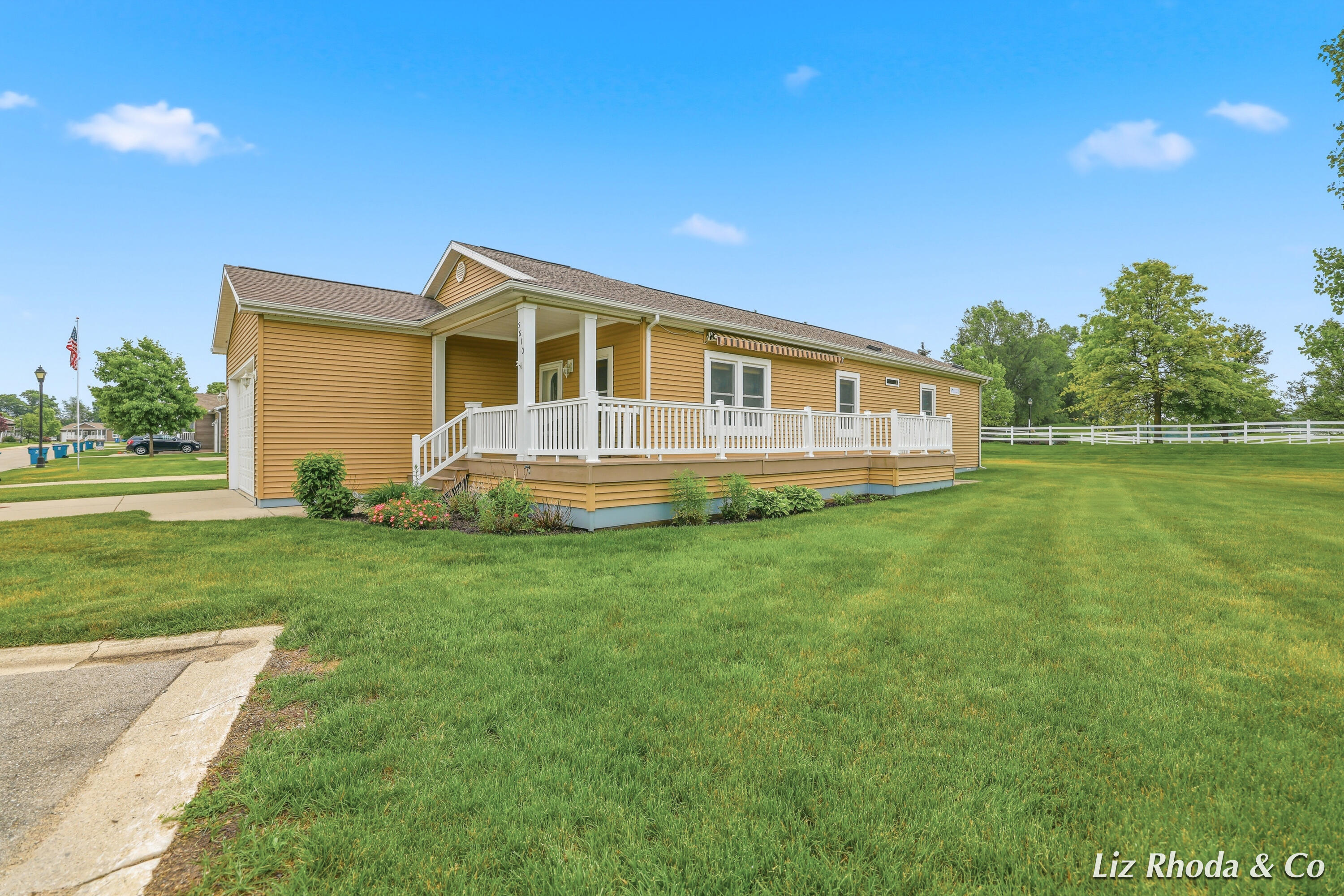 5610 Kingsley Drive NE Rockford MI 49341