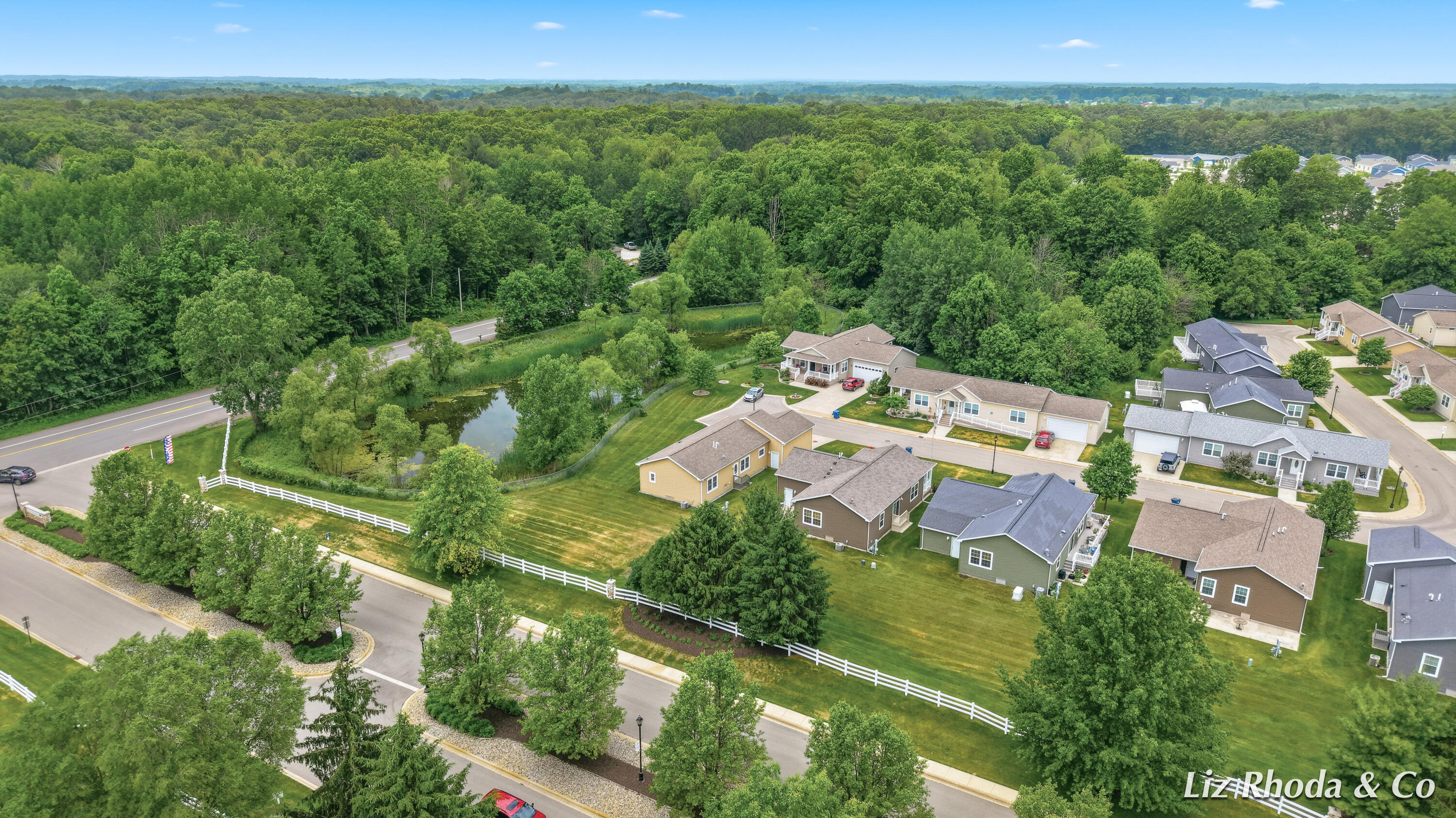 5610 Kingsley Drive NE Rockford MI 49341