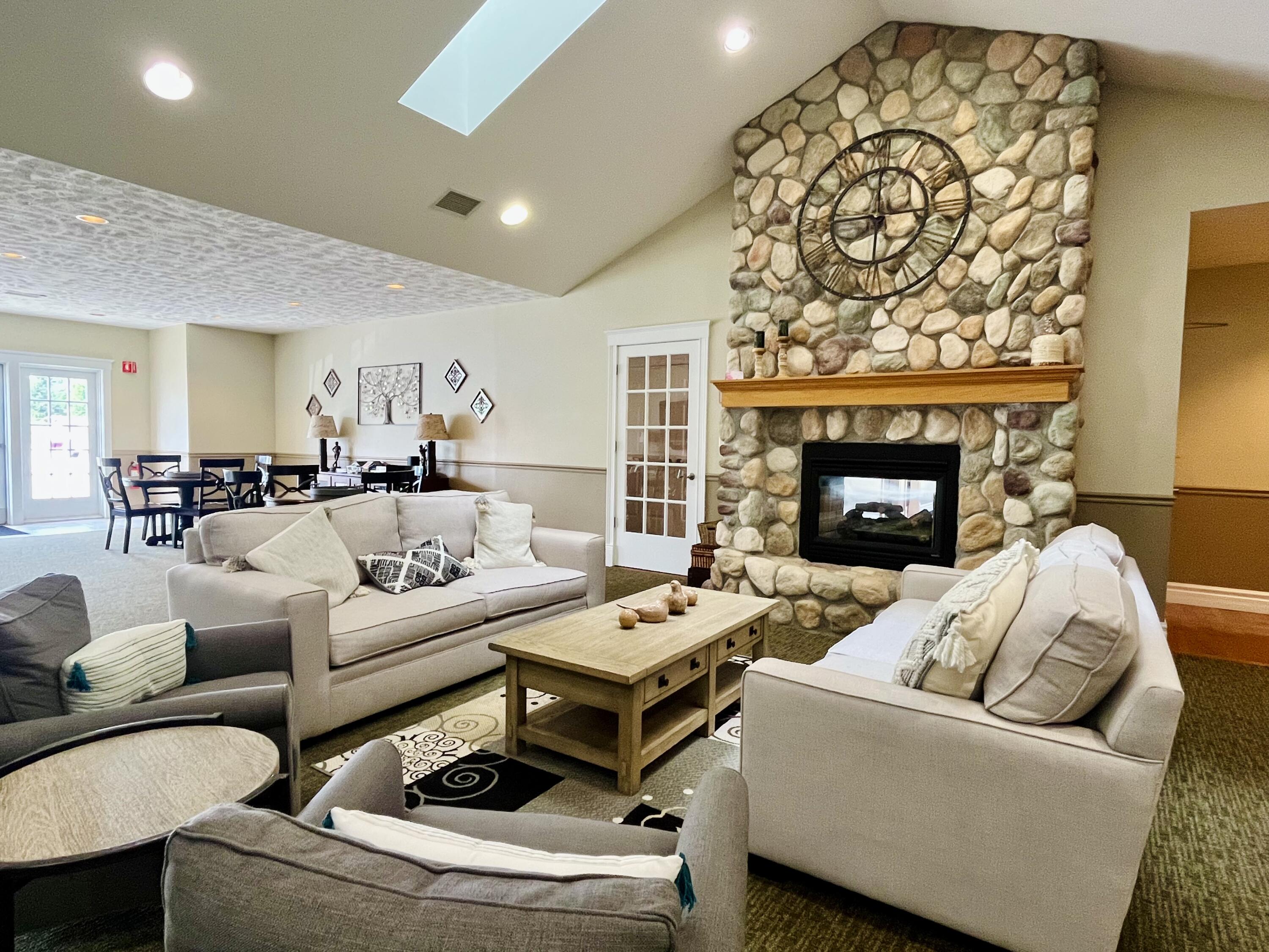 5610 Kingsley Drive NE Rockford MI 49341