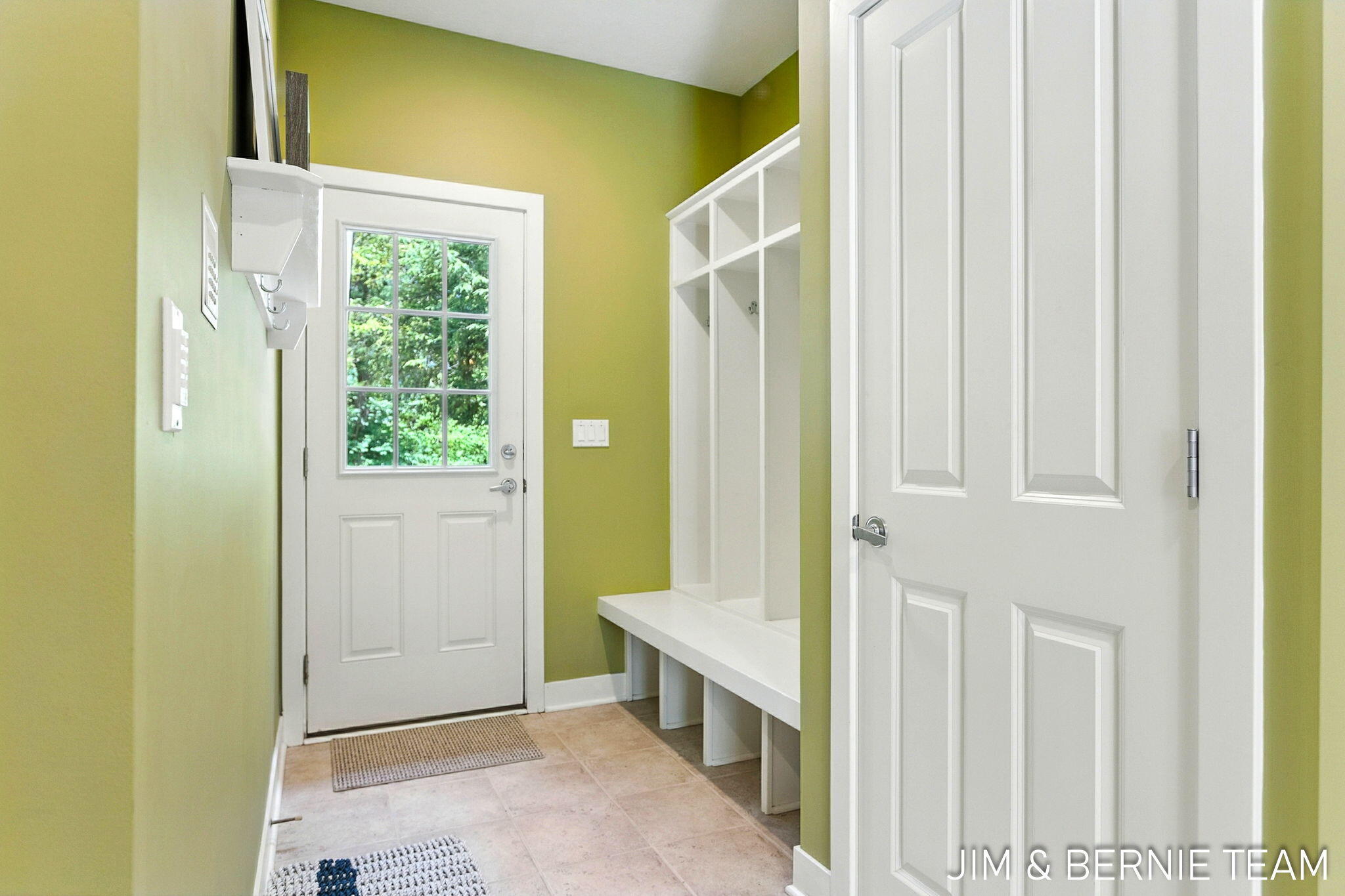 3653 Grand Bluffs Court SW Grand Rapids MI 49534