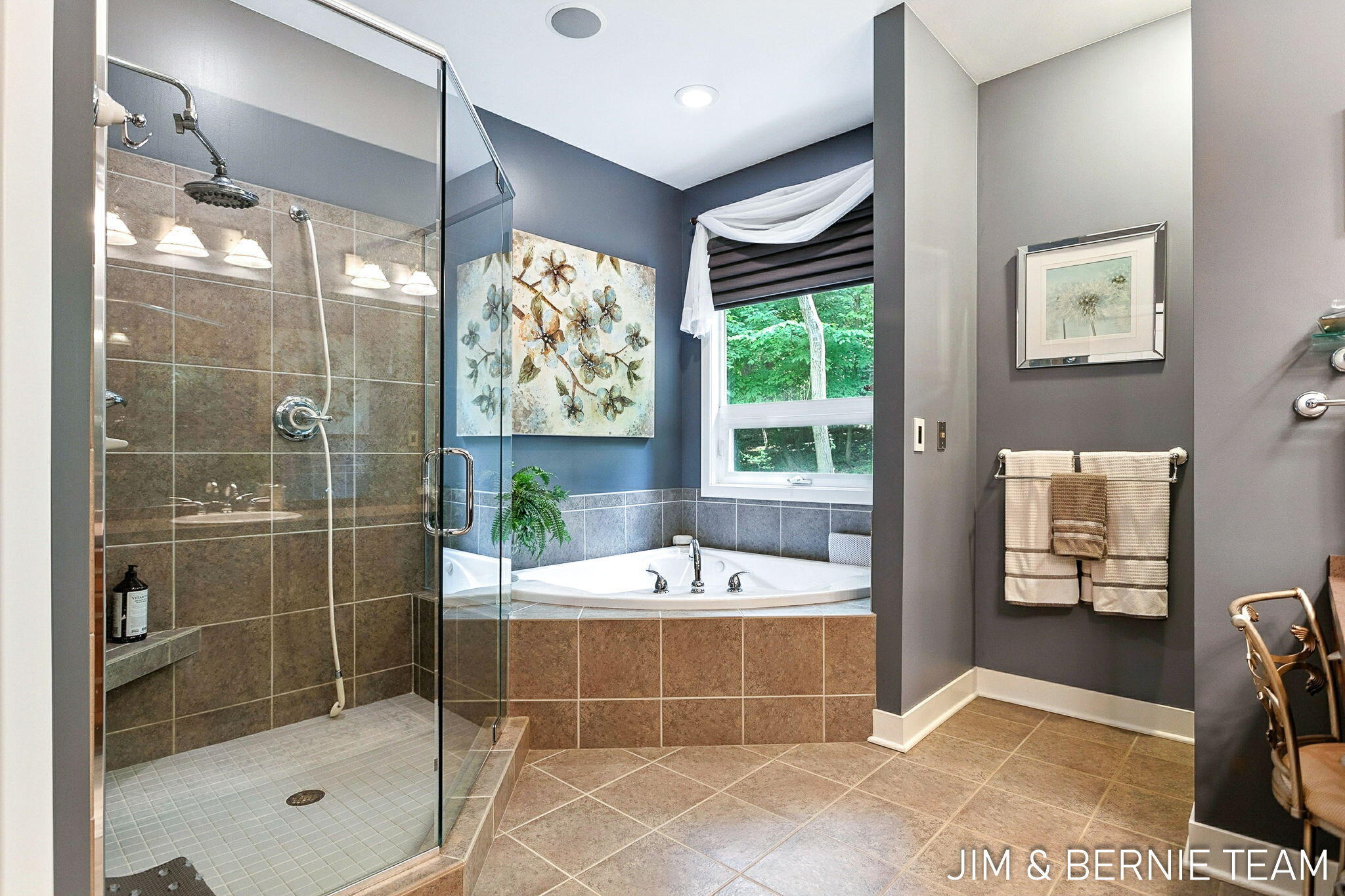 3653 Grand Bluffs Court SW Grand Rapids MI 49534