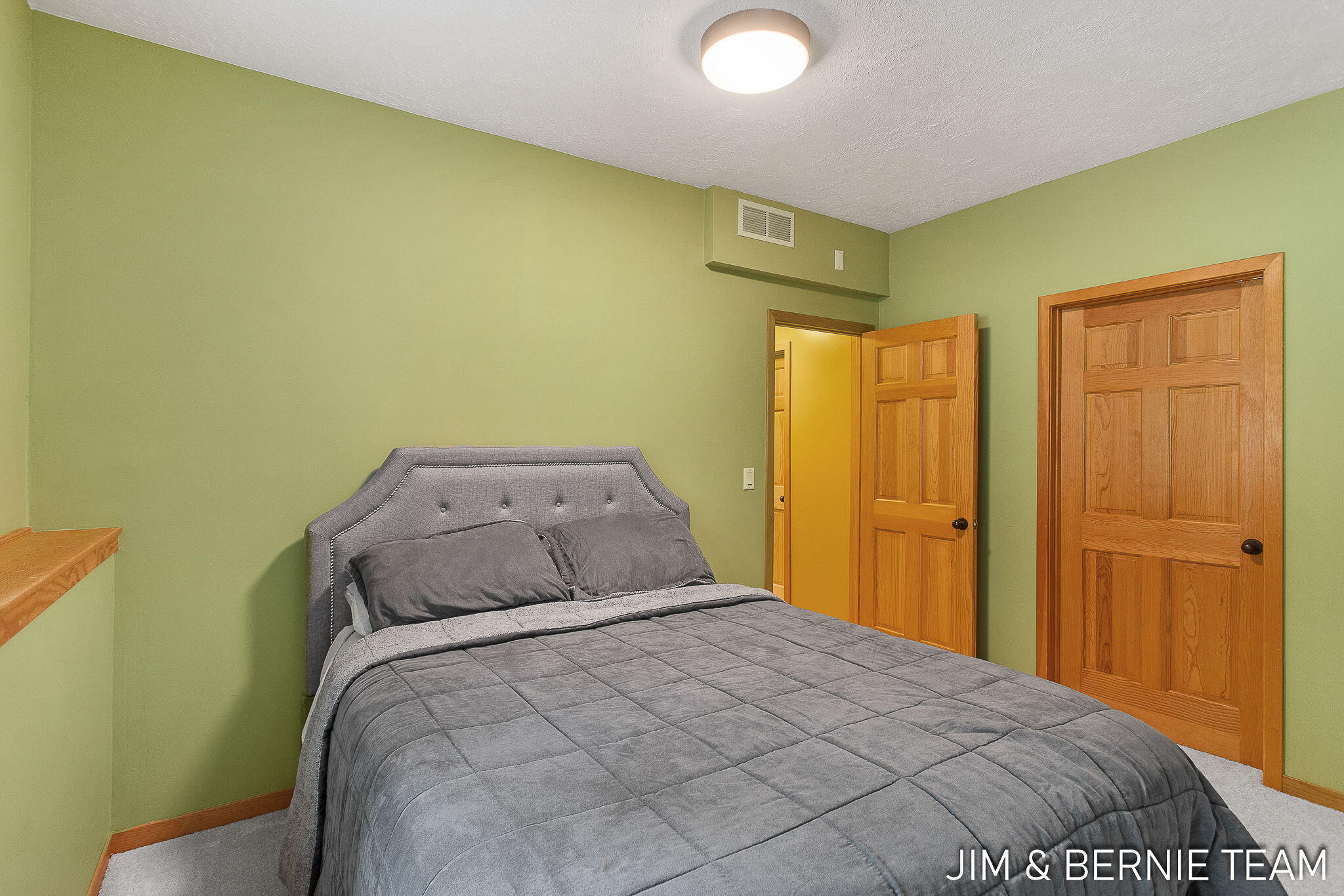 3653 Grand Bluffs Court SW Grand Rapids MI 49534