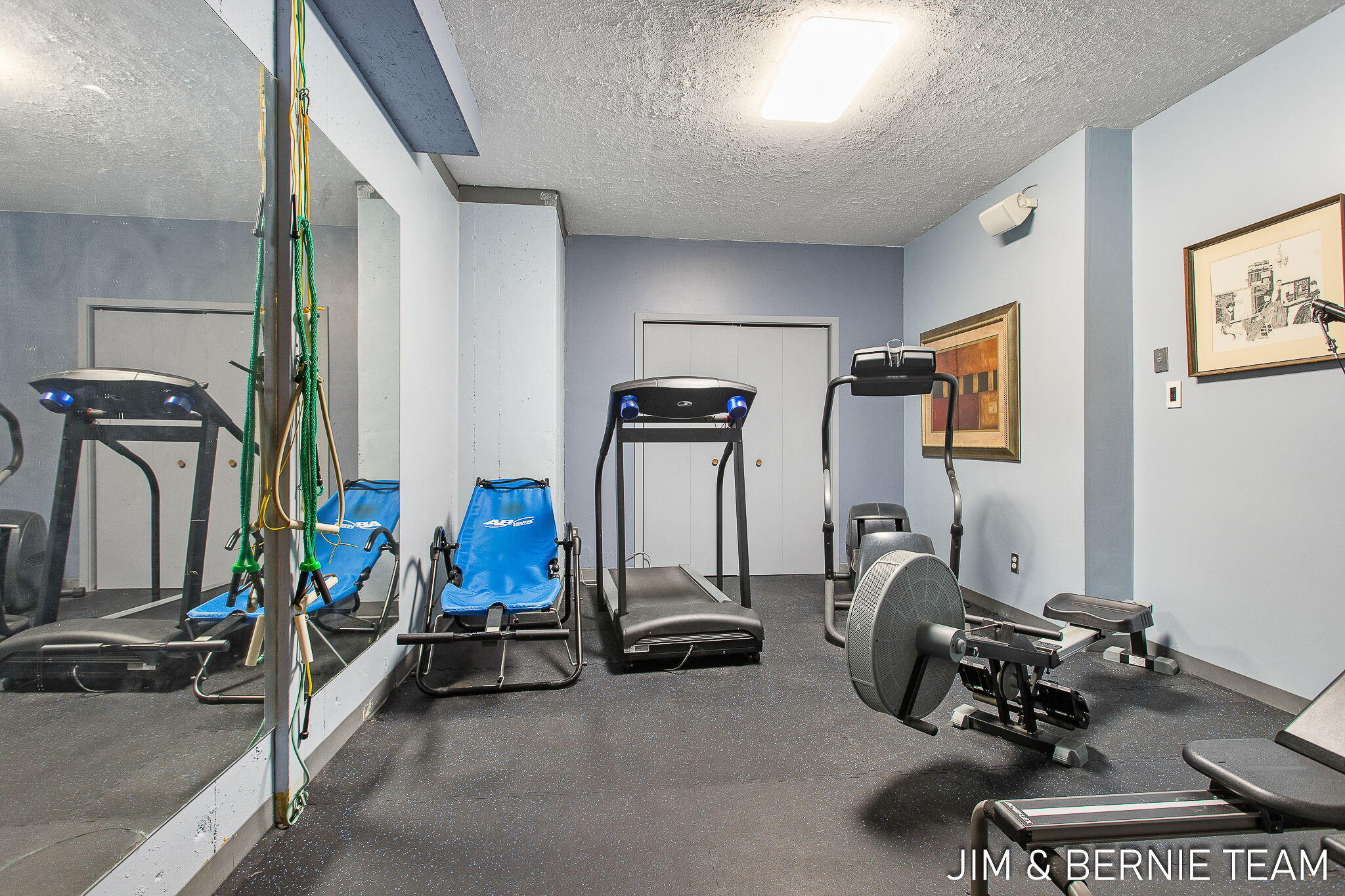 3653 Grand Bluffs Court SW Grand Rapids MI 49534