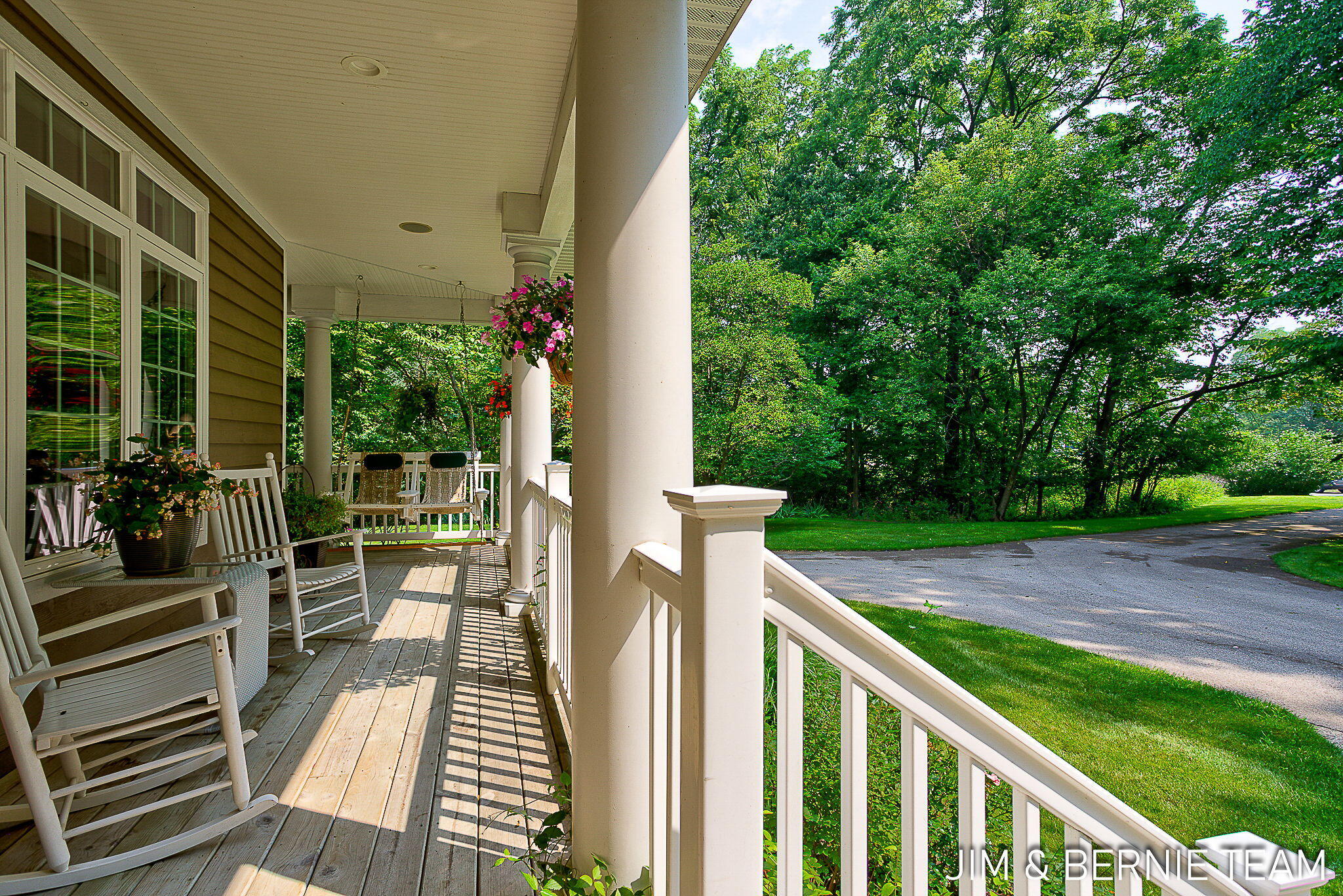 3653 Grand Bluffs Court SW Grand Rapids MI 49534