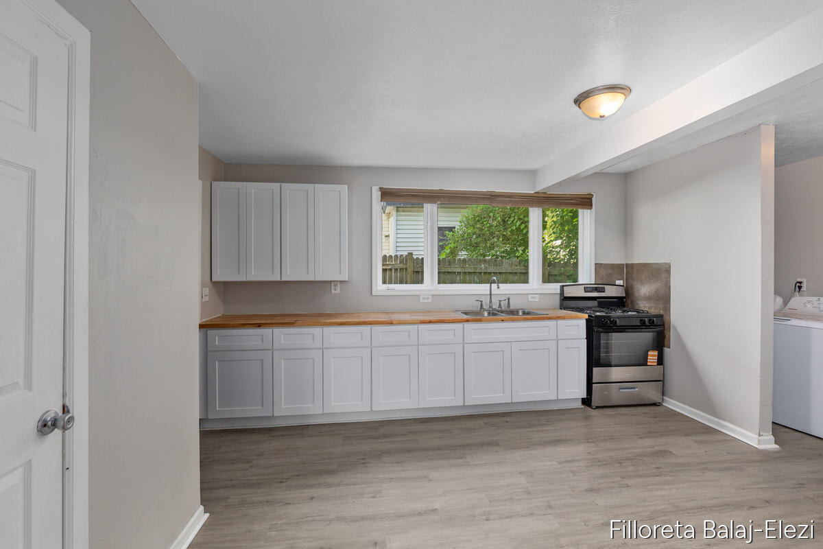 1115 Baxter Street SE Grand Rapids MI 49507
