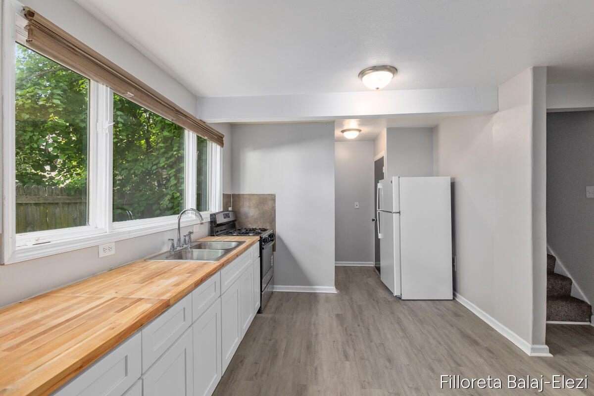 1115 Baxter Street SE Grand Rapids MI 49507