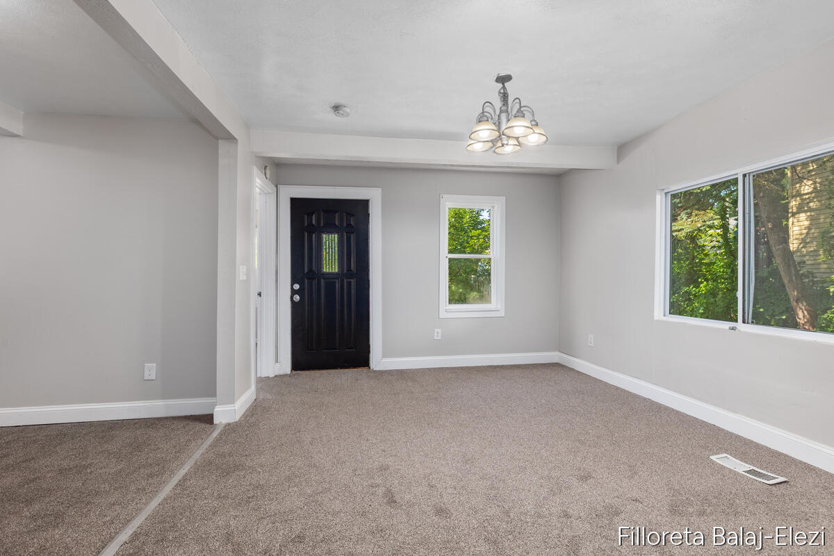 1115 Baxter Street SE Grand Rapids MI 49507