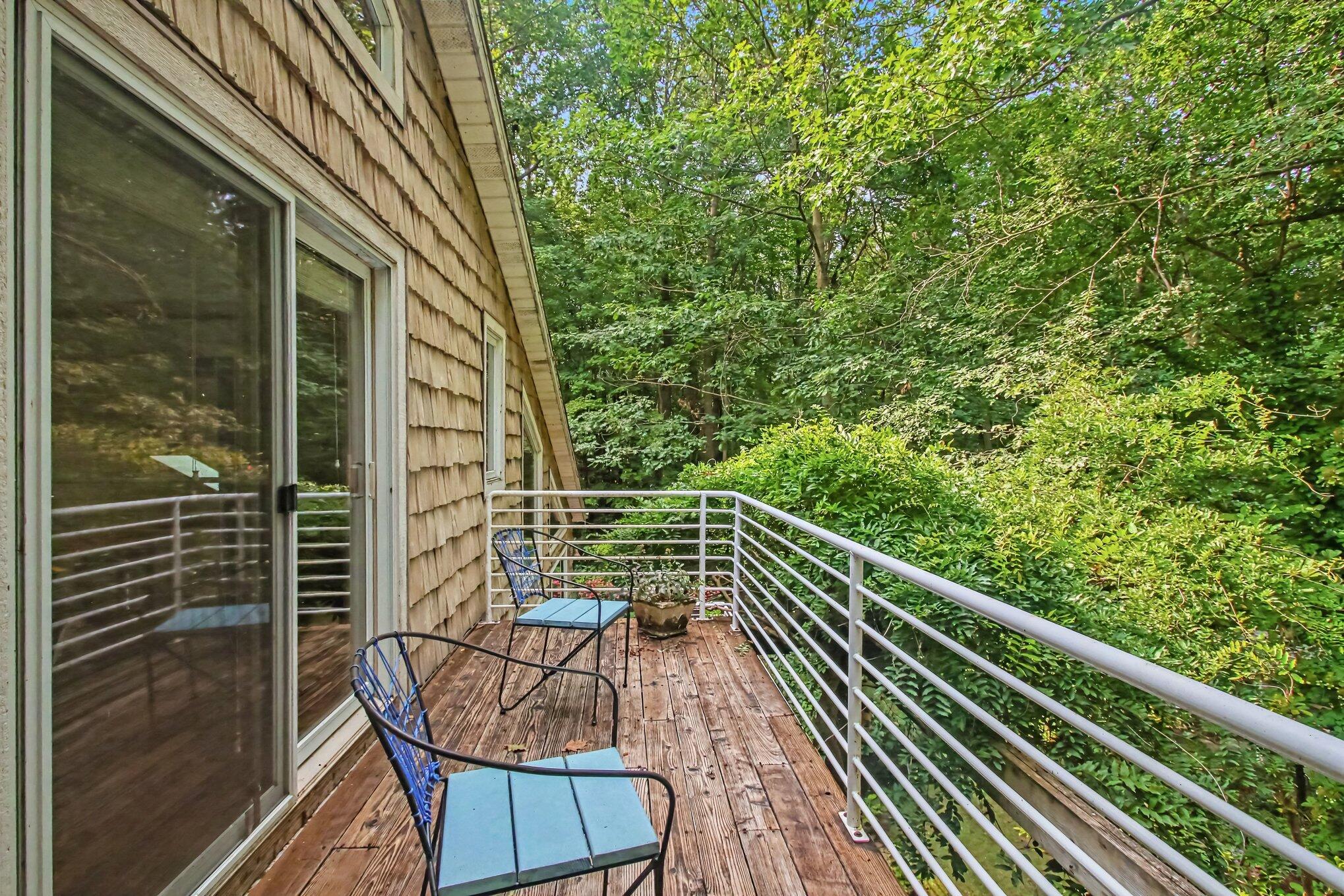 1735 N Darling Lane Fennville MI 49408