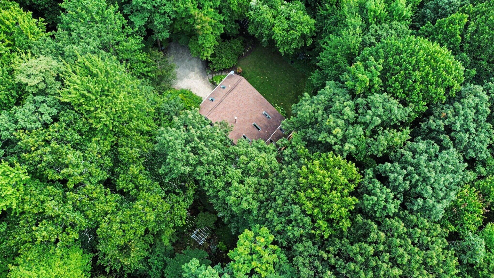 1735 N Darling Lane Fennville MI 49408