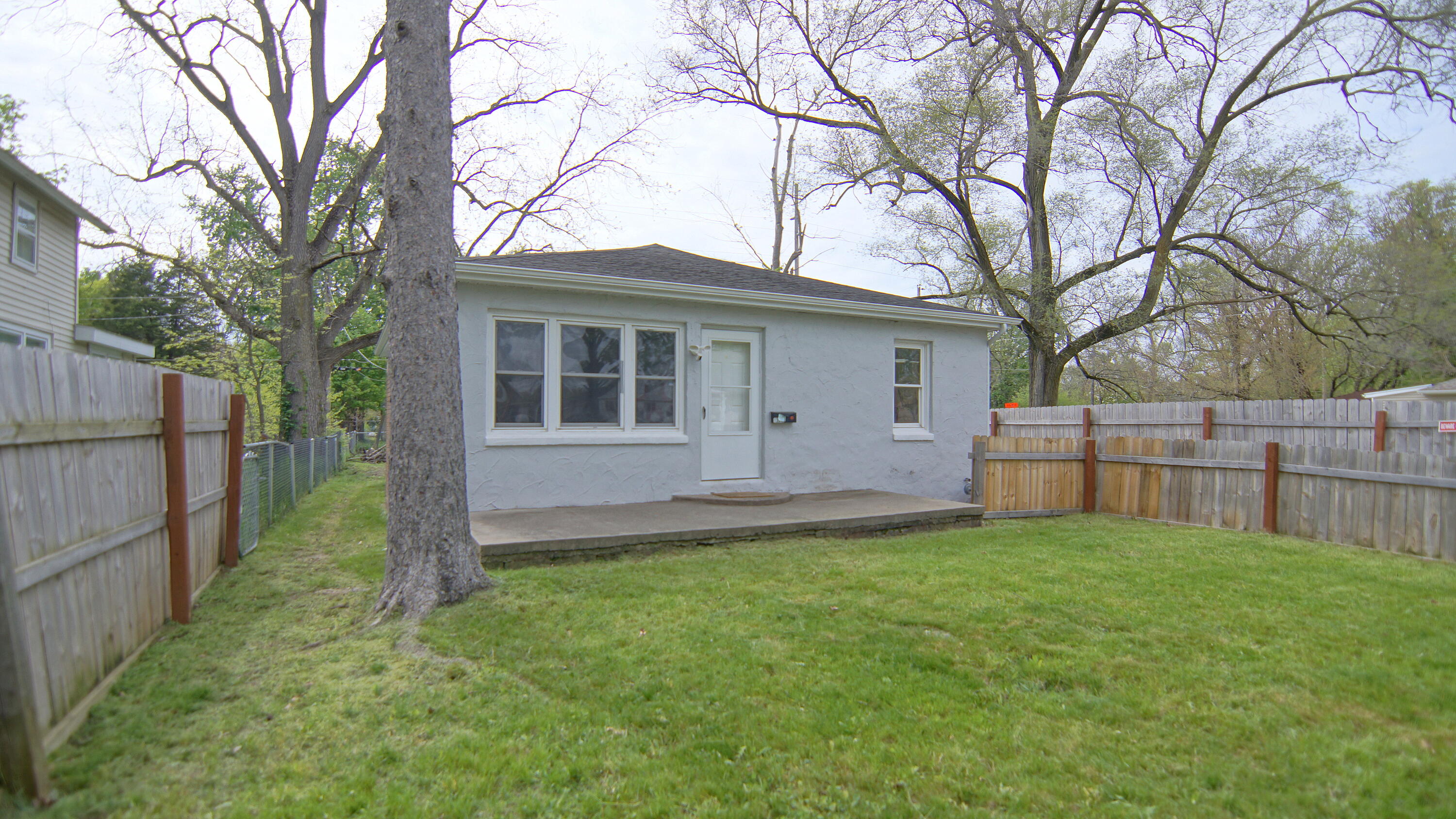 1220 Pearl Street Benton Harbor MI 49022