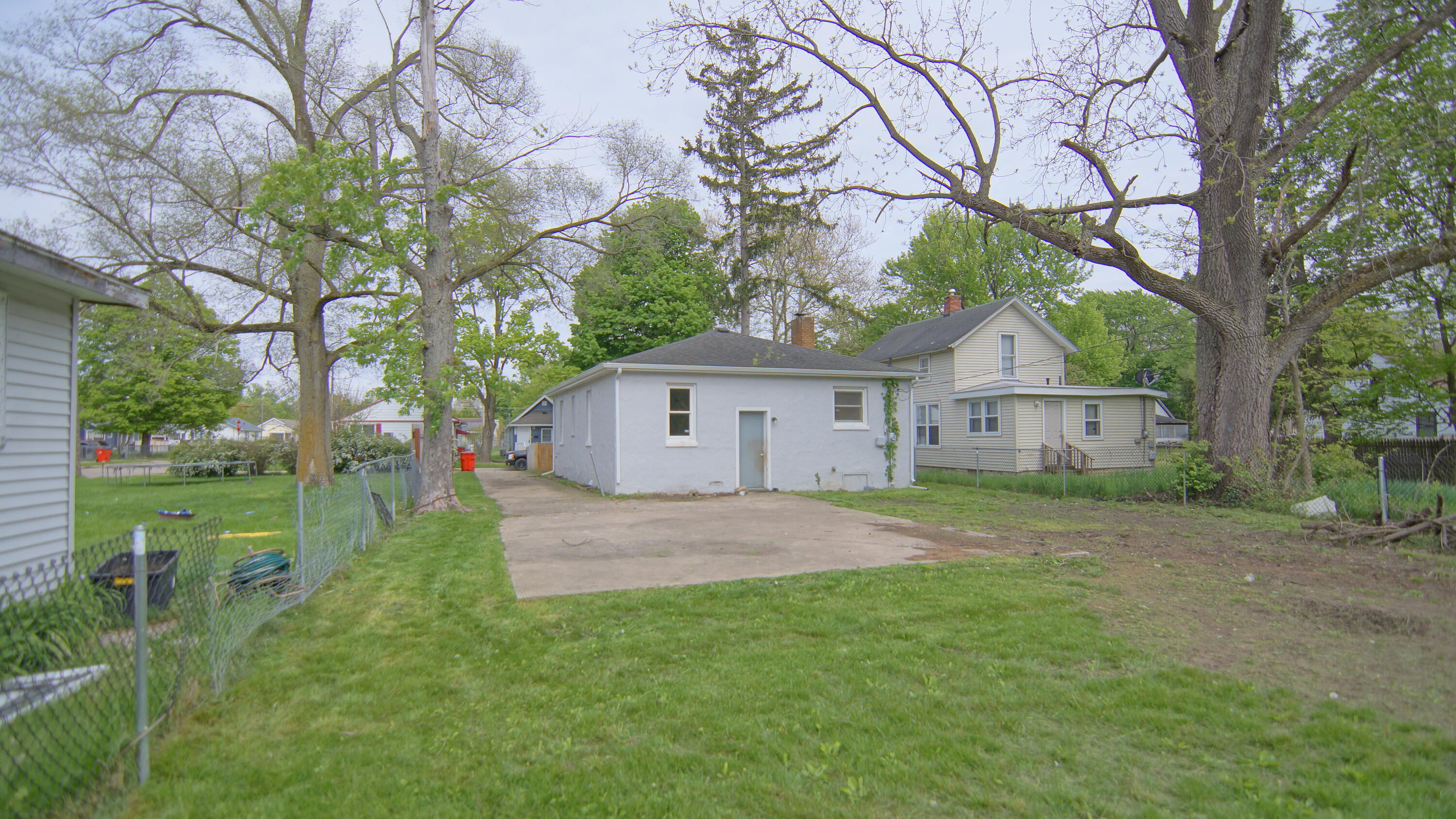 1220 Pearl Street Benton Harbor MI 49022