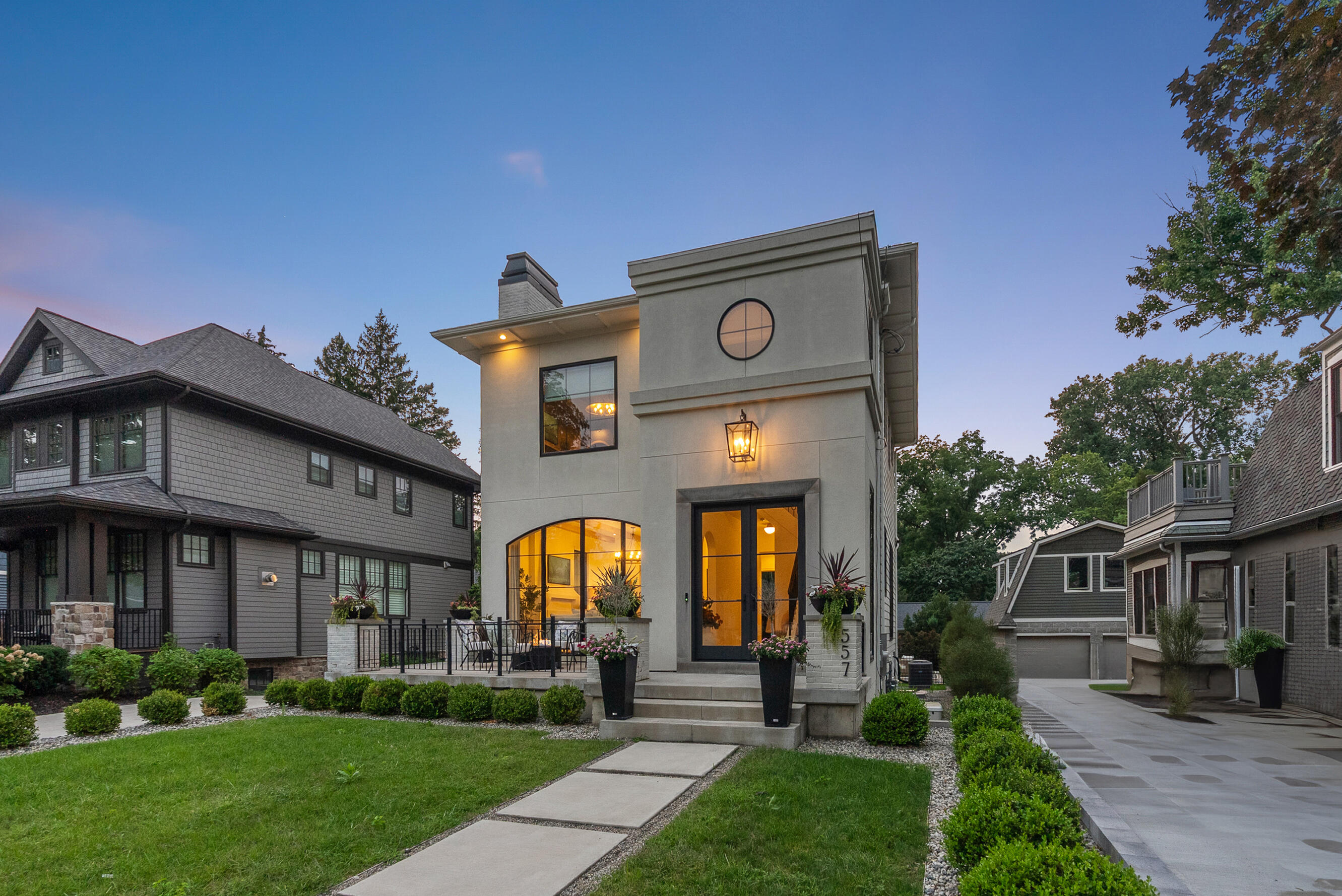 557 Greenwood Avenue SE East Grand Rapids MI 49506