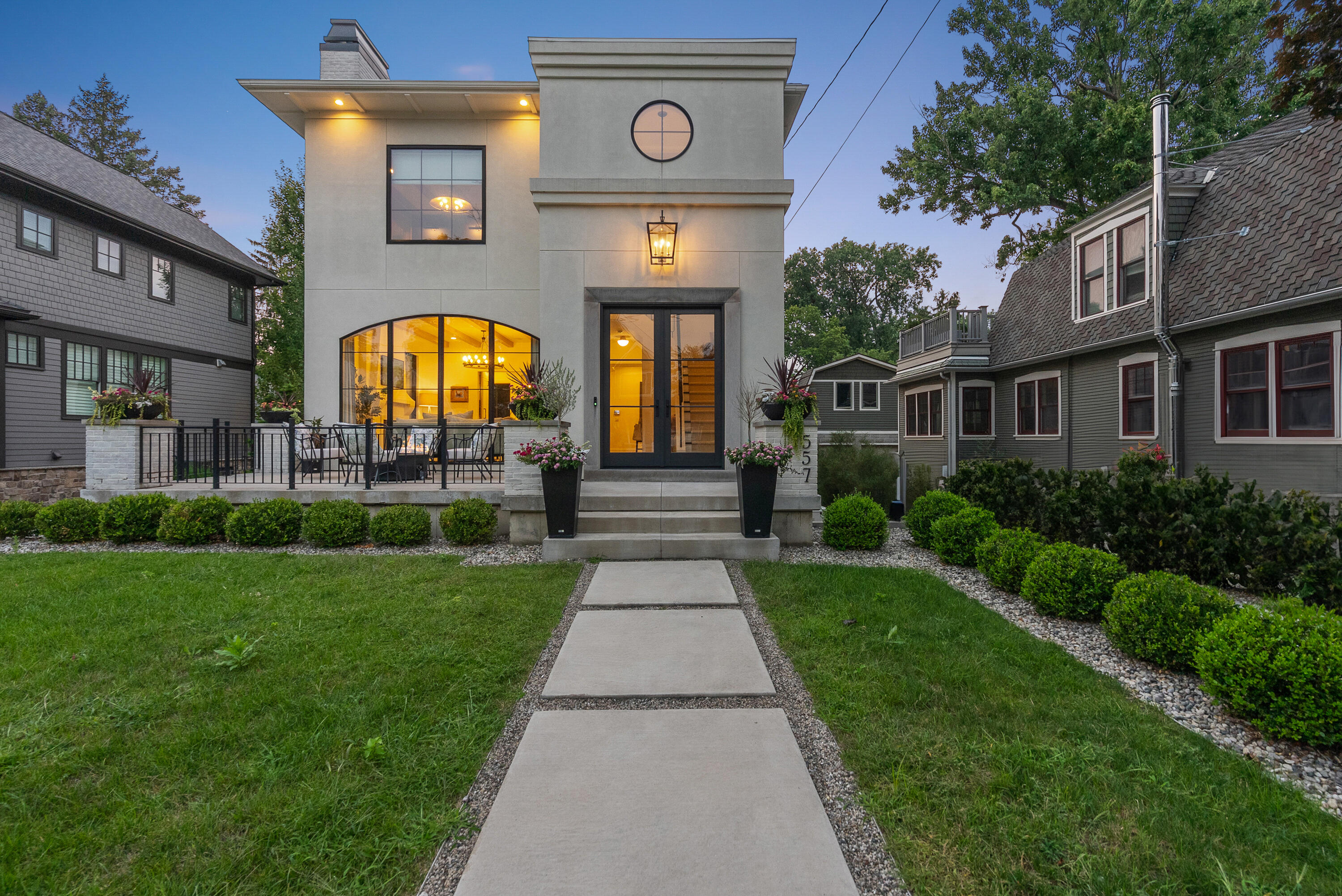 557 Greenwood Avenue SE East Grand Rapids MI 49506