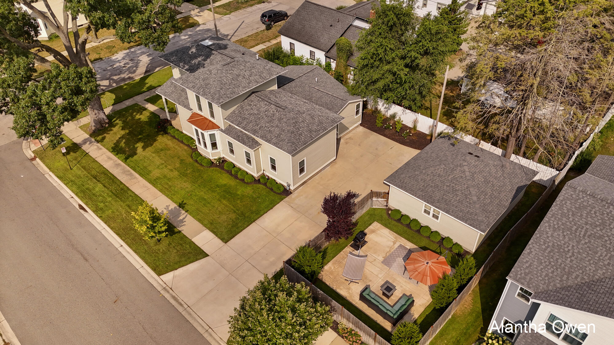 1188 4th Street Muskegon MI 49441