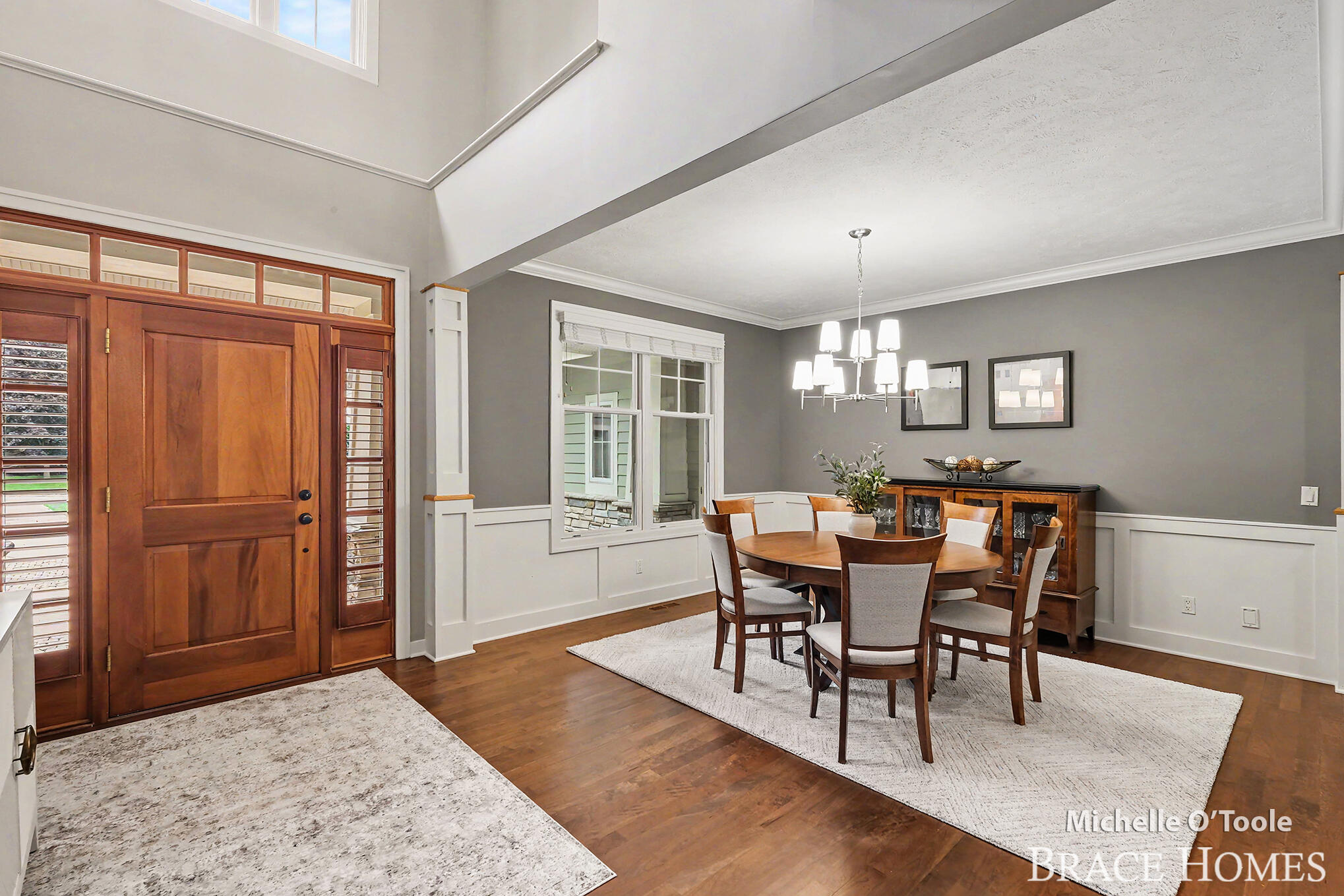 4260 S Oak Pointe Court NE Grand Rapids MI 49525