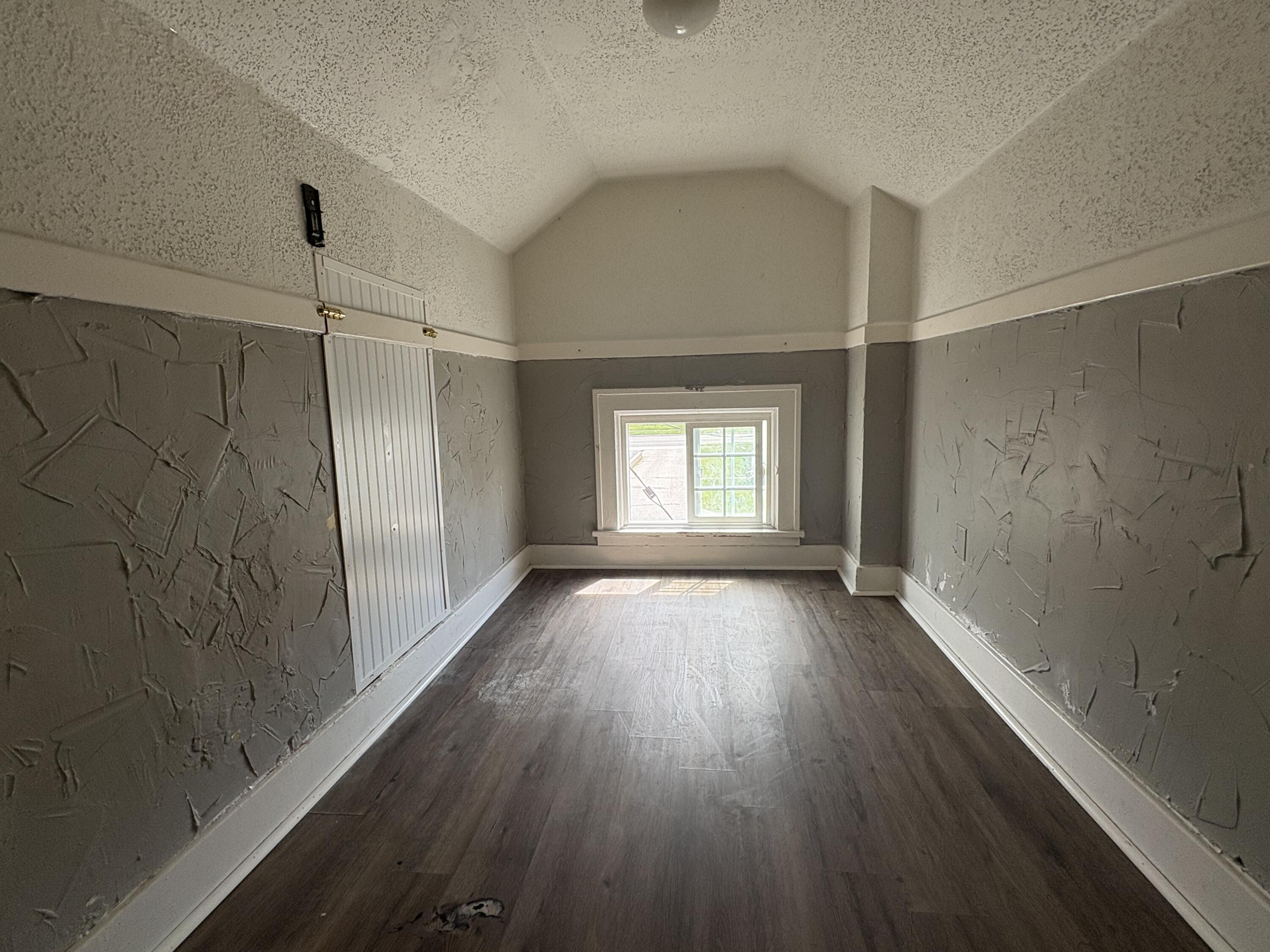 1296 Sanford Street Muskegon MI 49441