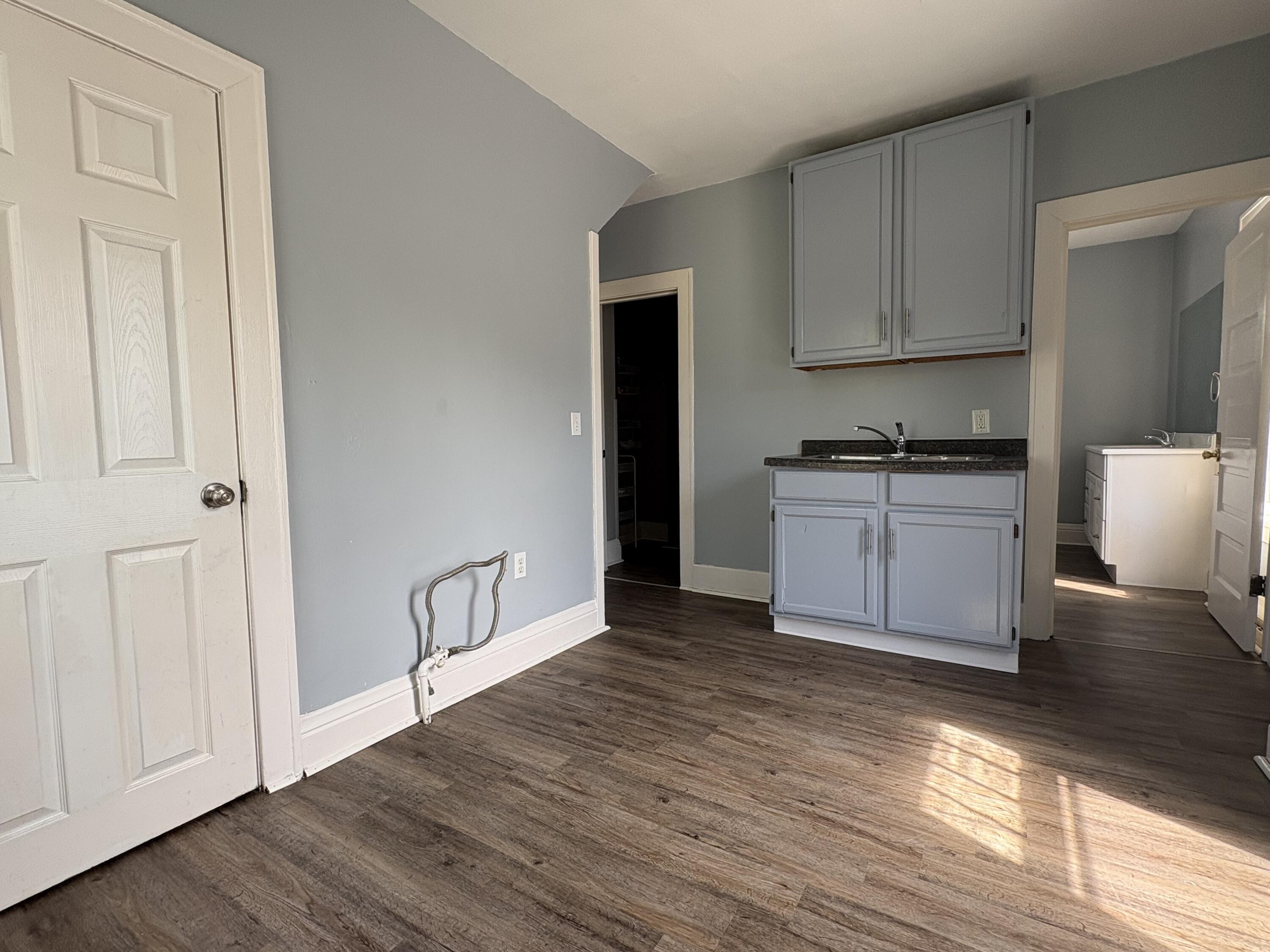 1296 Sanford Street Muskegon MI 49441