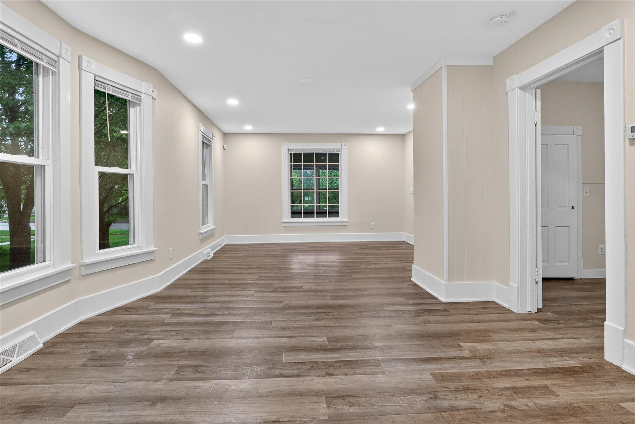 409 Oak Street Three Oaks MI 49128