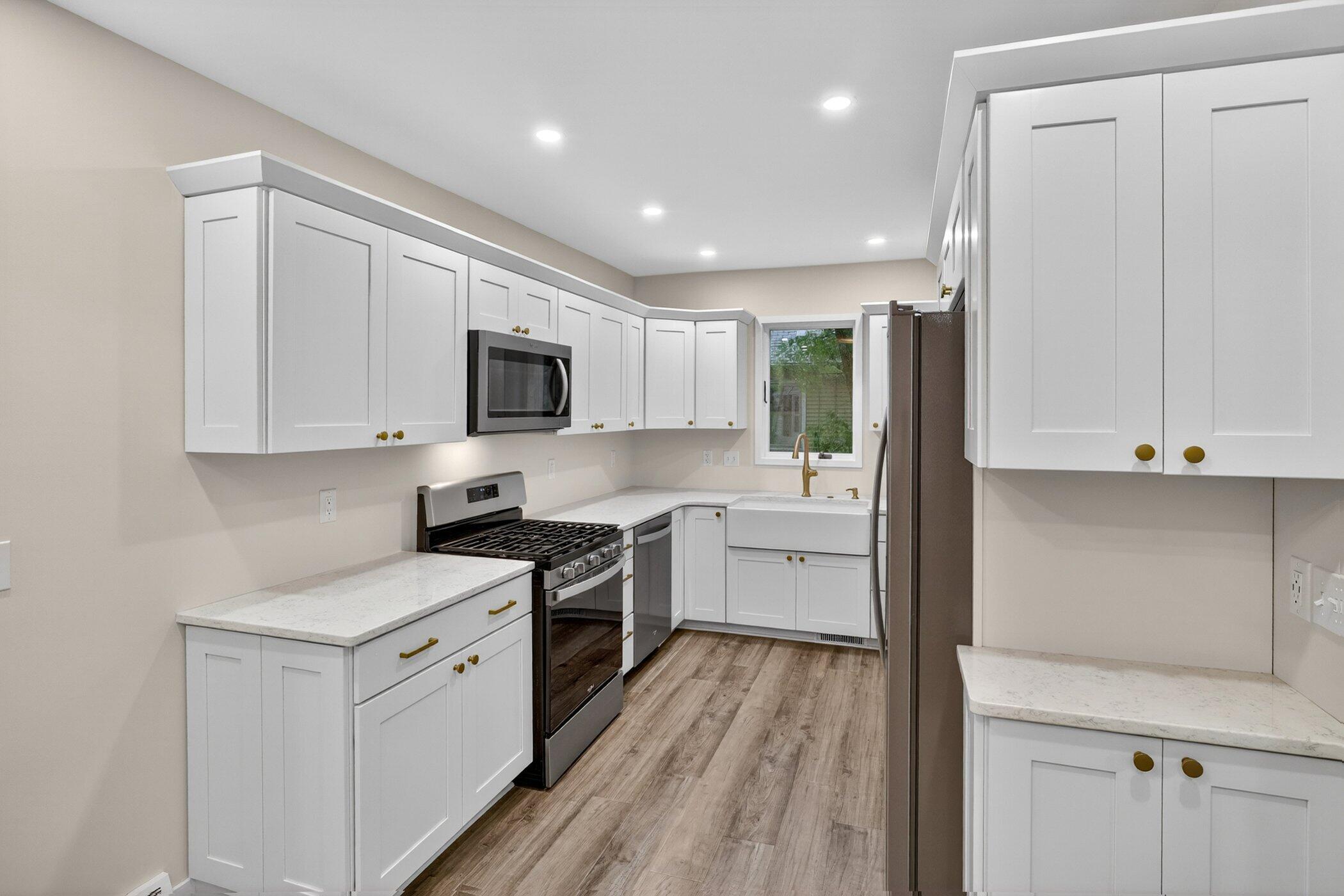 409 Oak Street Three Oaks MI 49128
