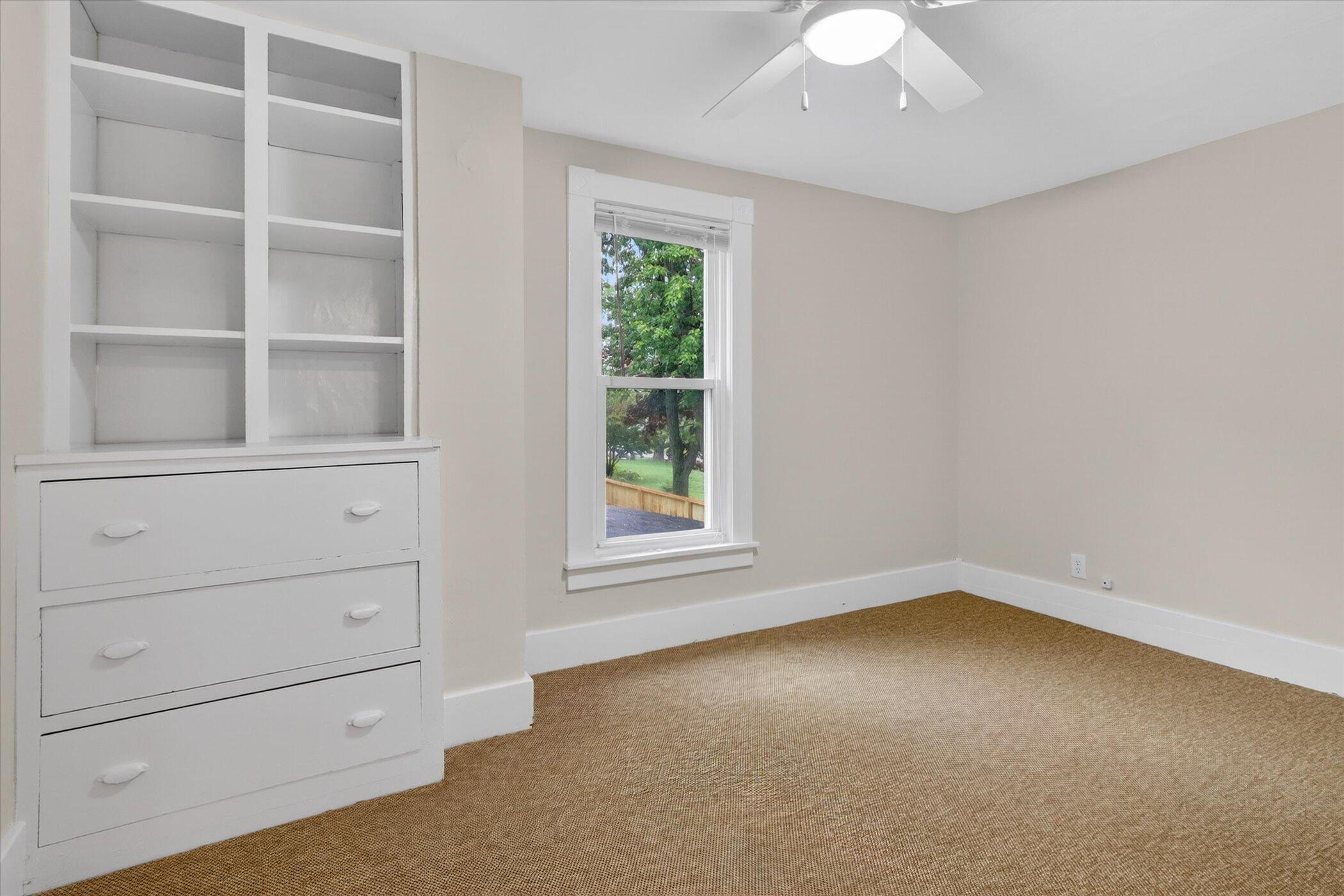 409 Oak Street Three Oaks MI 49128