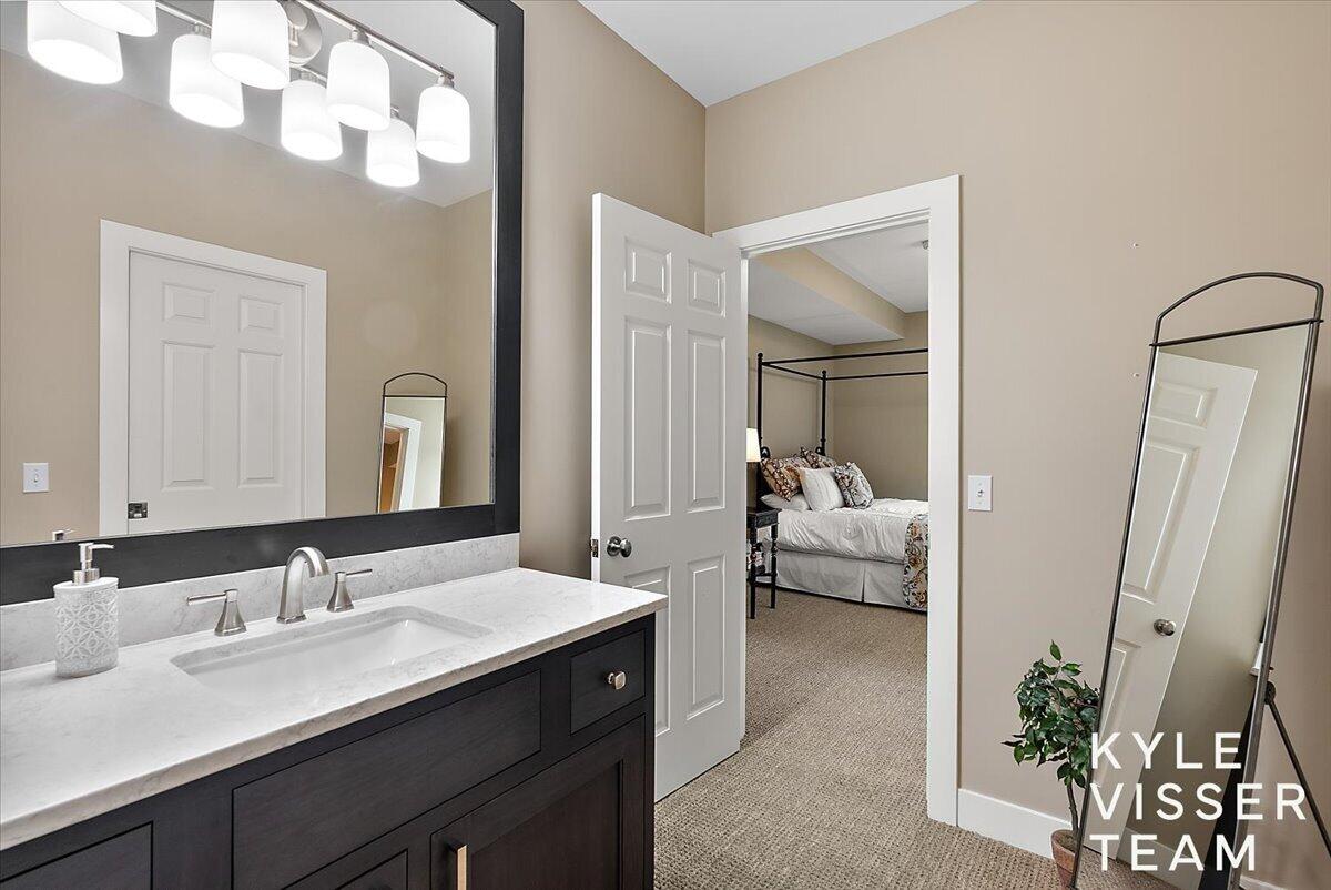5650 E Watermark Court SE Grand Rapids MI 49546