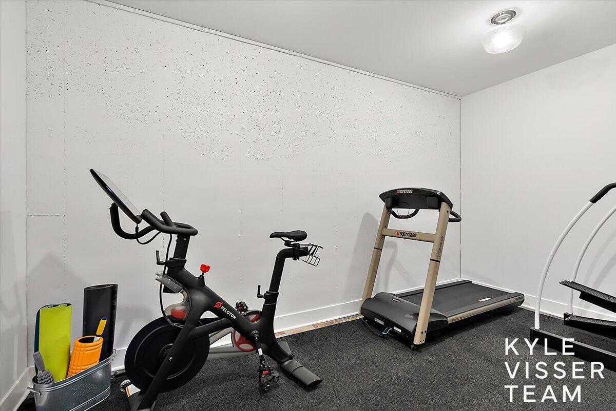 5650 E Watermark Court SE Grand Rapids MI 49546