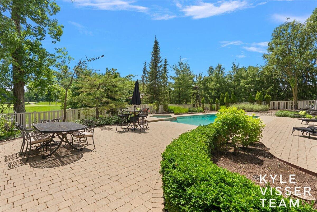 5650 E Watermark Court SE Grand Rapids MI 49546