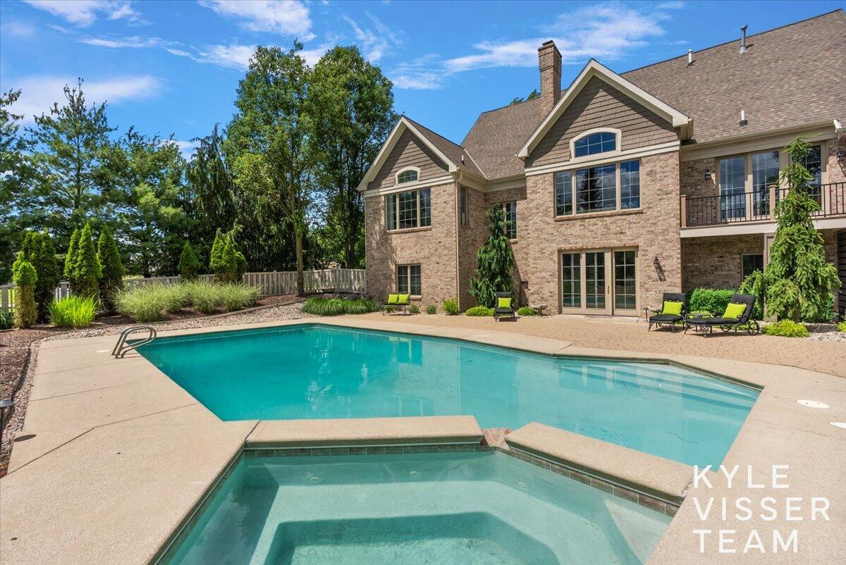 5650 E Watermark Court SE Grand Rapids MI 49546